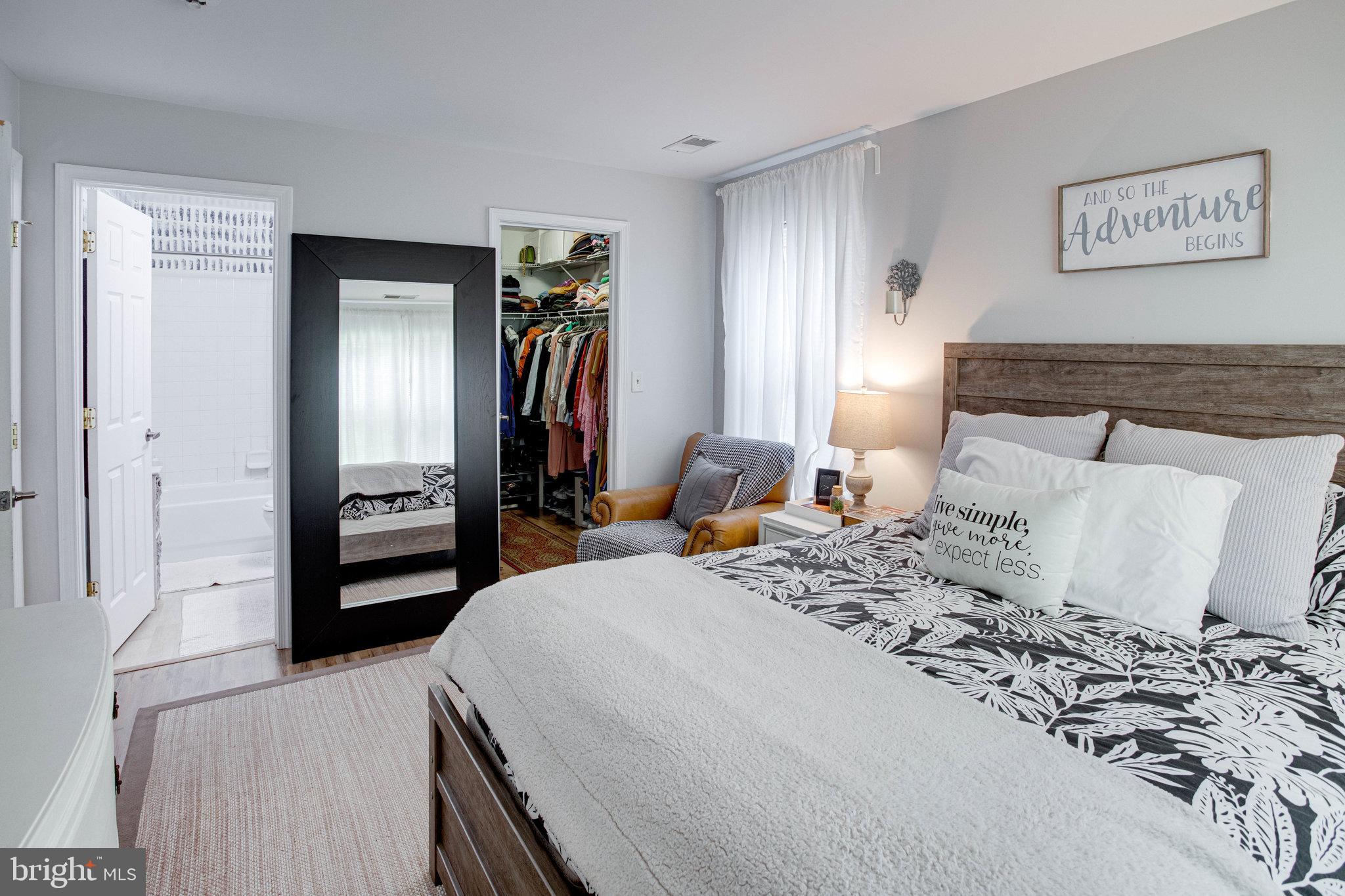 SUMMERHOUSE CONDO - Residential Lease