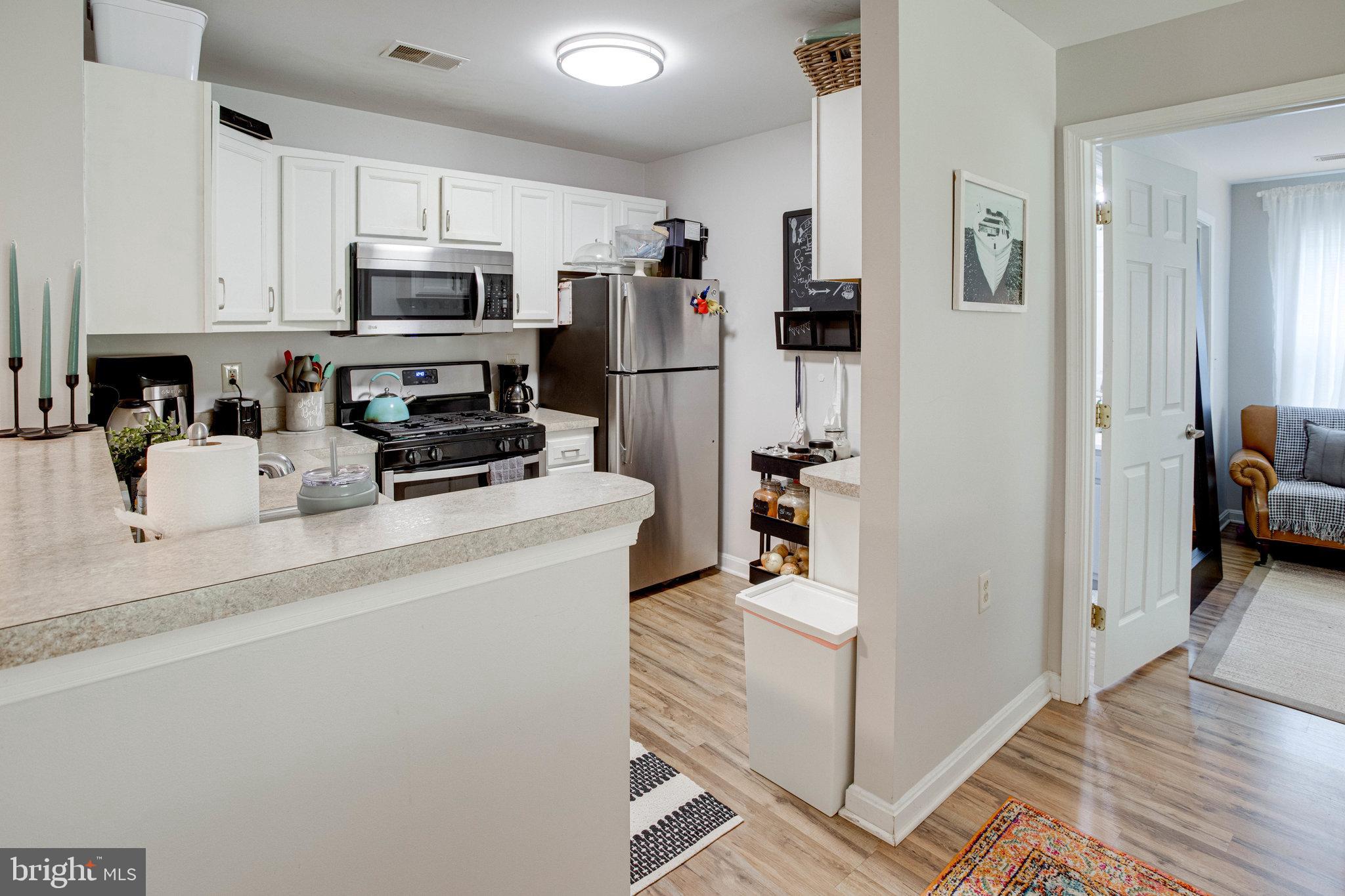 SUMMERHOUSE CONDO - Residential Lease