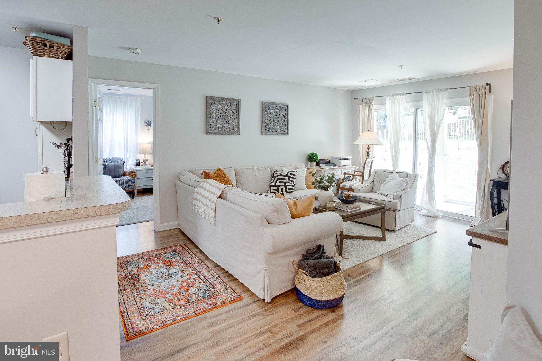 SUMMERHOUSE CONDO - Residential Lease