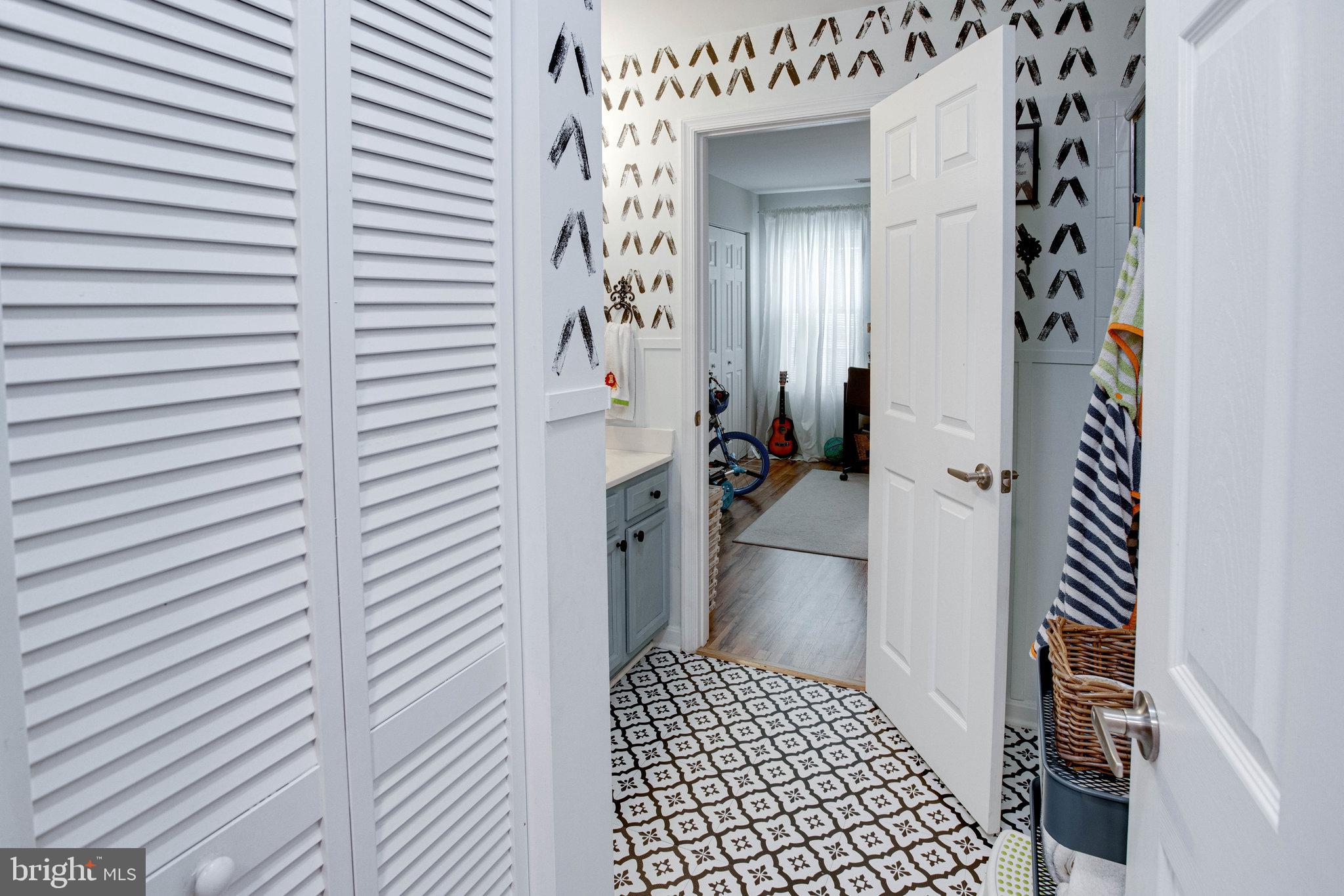 SUMMERHOUSE CONDO - Residential Lease