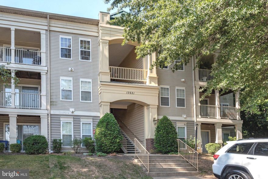 LOCATION, LOCATION, LOCATION!  This modern lower-level condo has 2 master suites with 2 Sep/full baths.   Laminate hardwood flooring, recently updated, painted & S/S appliance in the kitchen.  An open floor plan that has sep. dining room & living room that walks out to a private patio.  Laundry room in the unit.   Conveniently right b/w 95, Route 1 & HOV Lanes within 2 minutes.  Close to Potomac Mill Mall, VRE, Costco & many more.