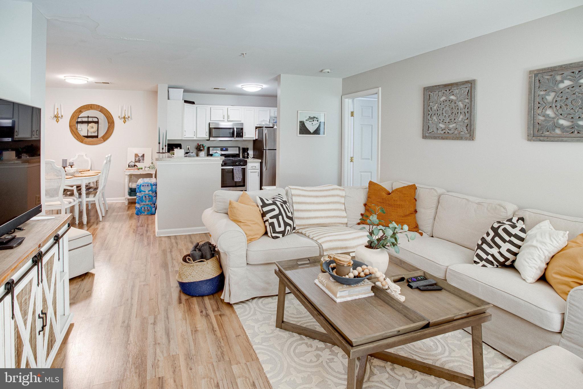 SUMMERHOUSE CONDO - Residential Lease