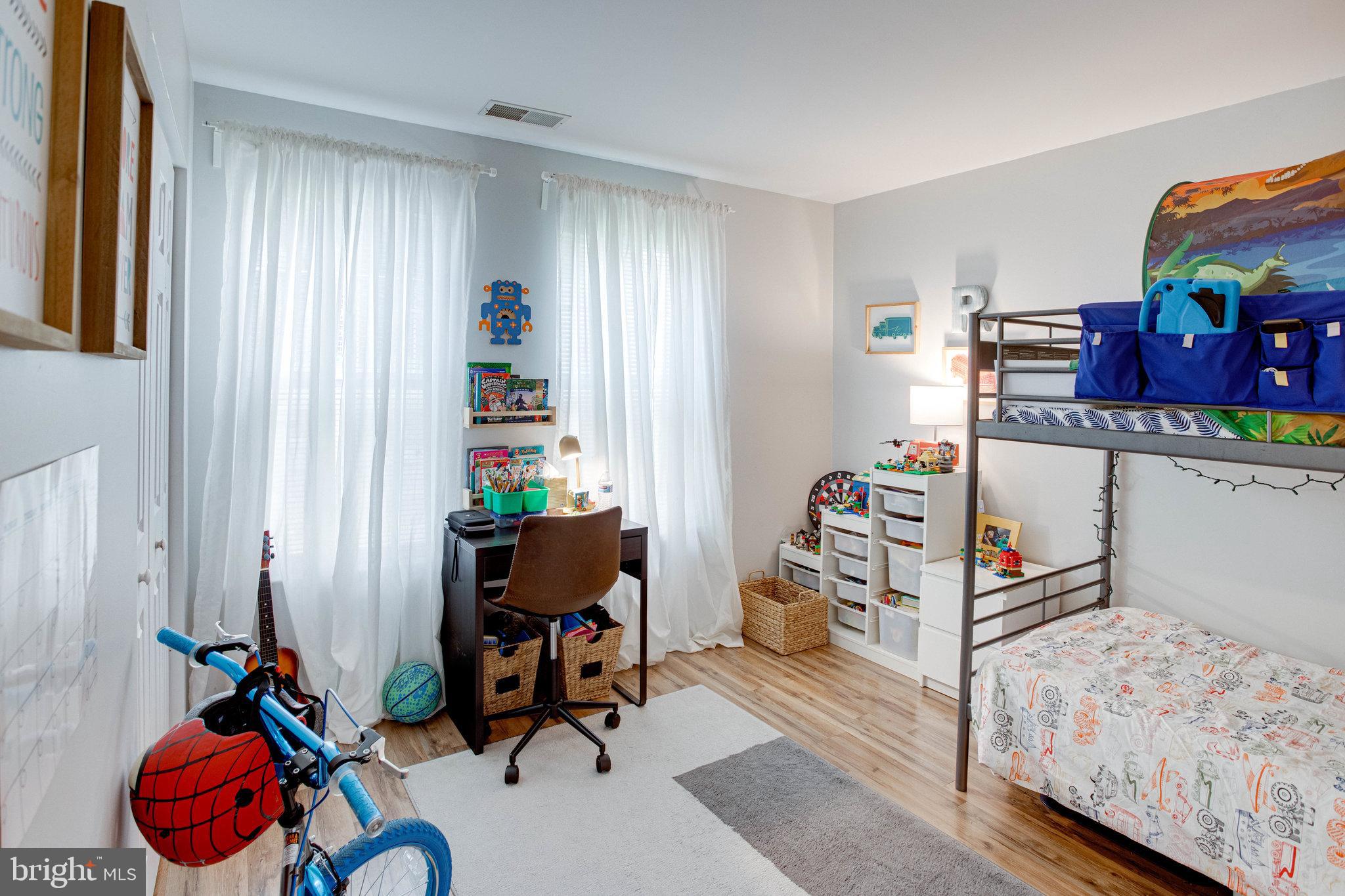 SUMMERHOUSE CONDO - Residential Lease