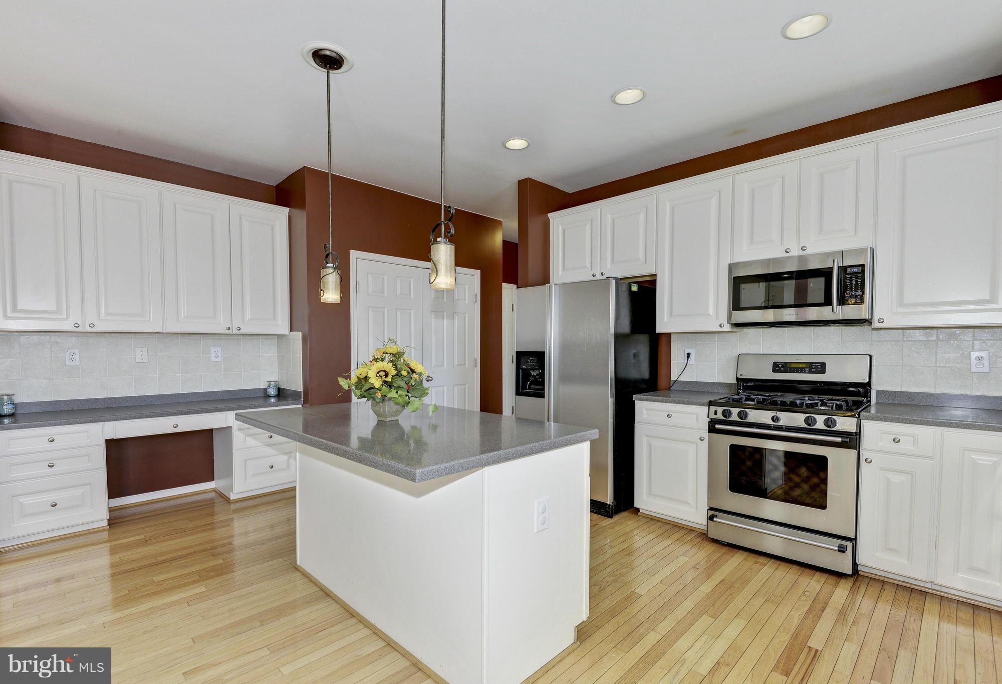 TREYBURN - Residential