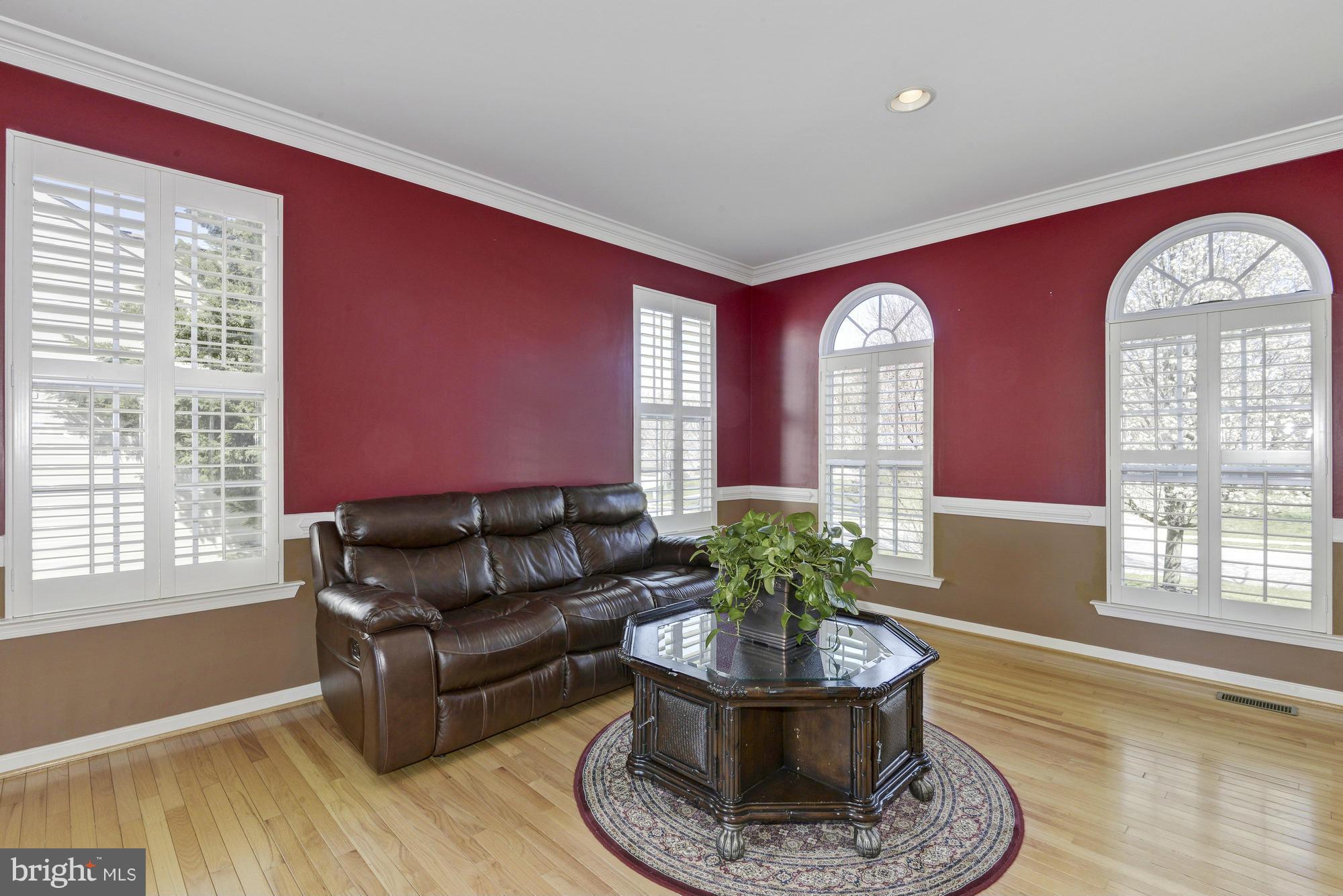 TREYBURN - Residential