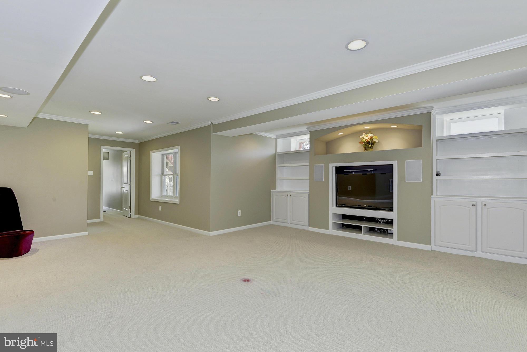 TREYBURN - Residential