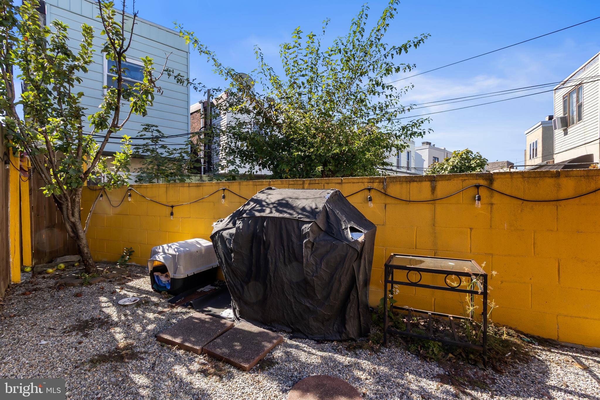 LOWER MOYAMENSING - Residential