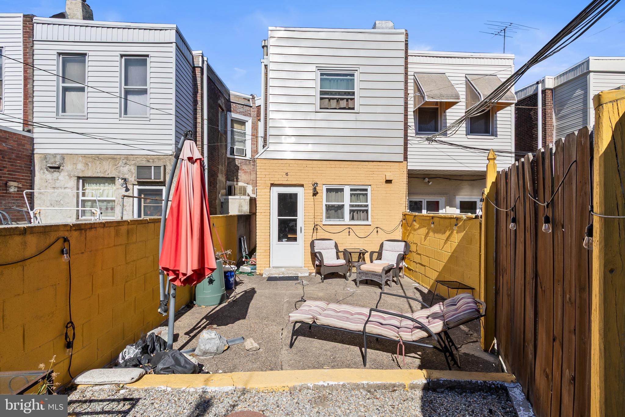 LOWER MOYAMENSING - Residential