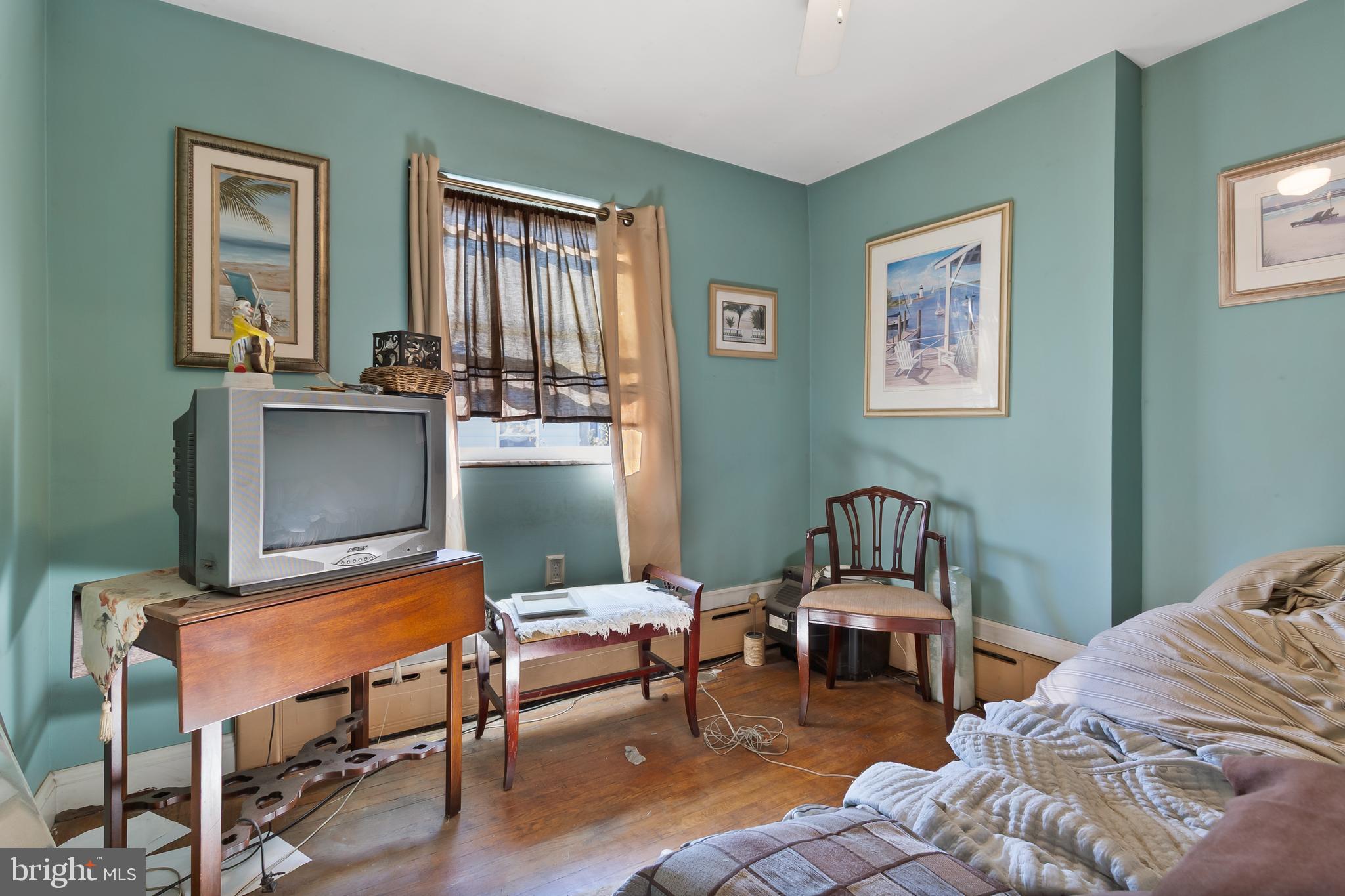 LOWER MOYAMENSING - Residential