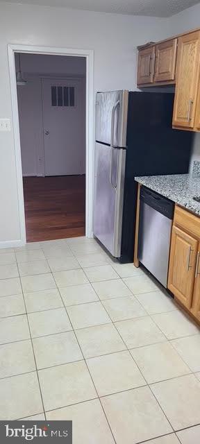 200 N PICKETT STREET 411