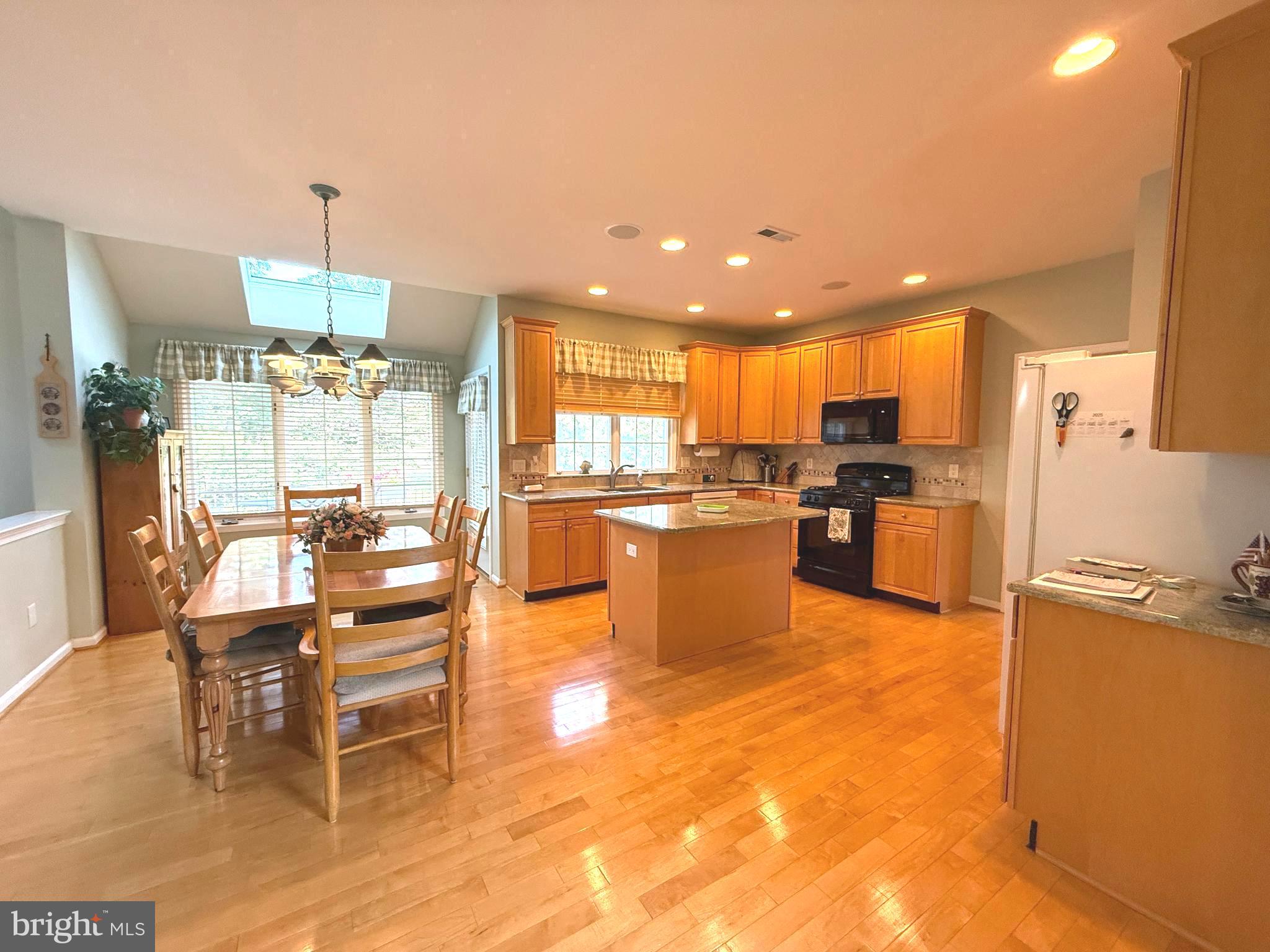 BLUE BELL CC - Residential