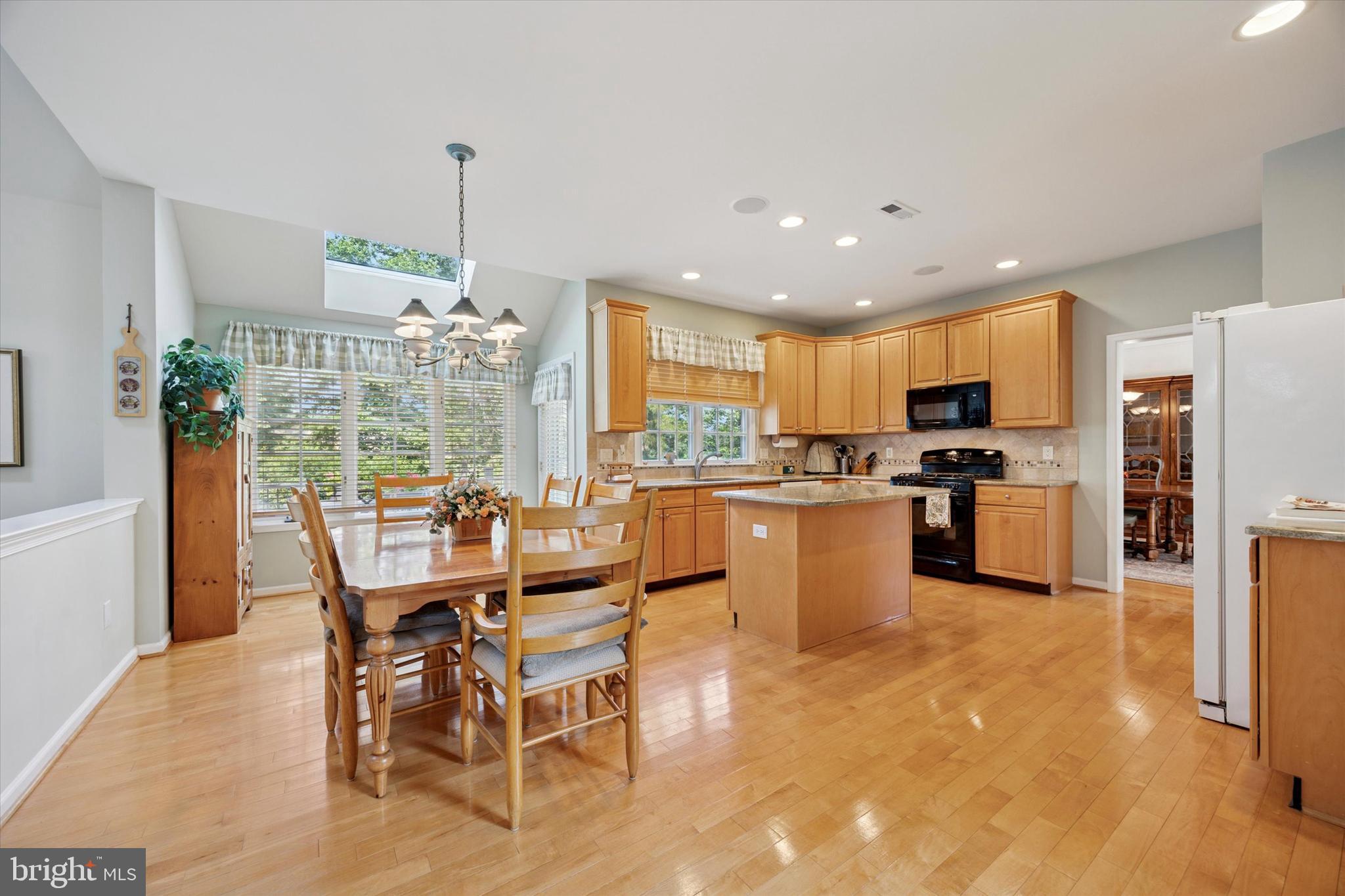 BLUE BELL CC - Residential