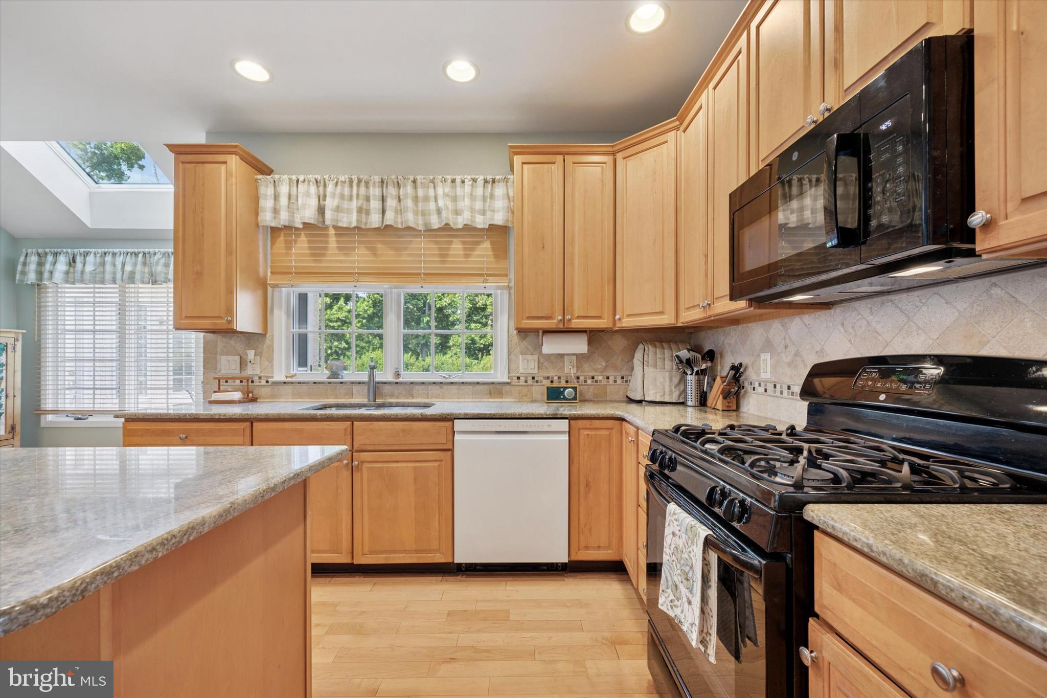 BLUE BELL CC - Residential