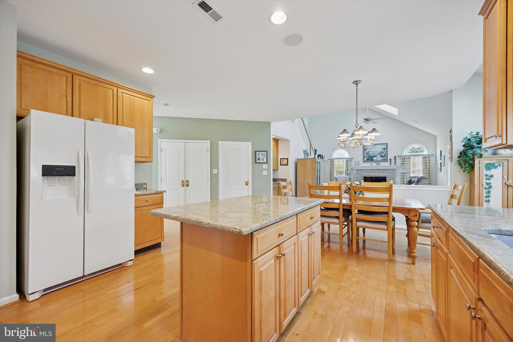 BLUE BELL CC - Residential