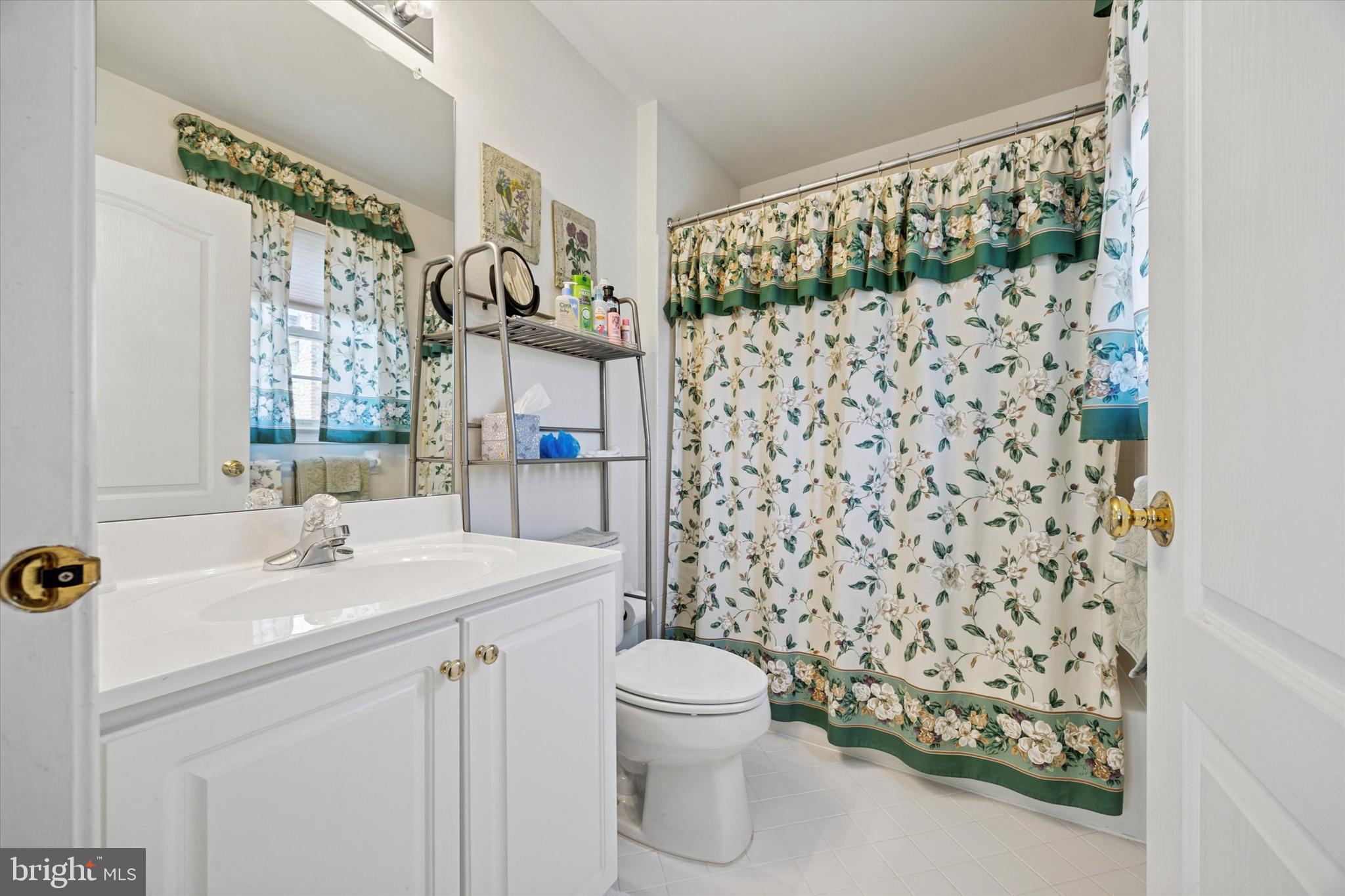 BLUE BELL CC - Residential