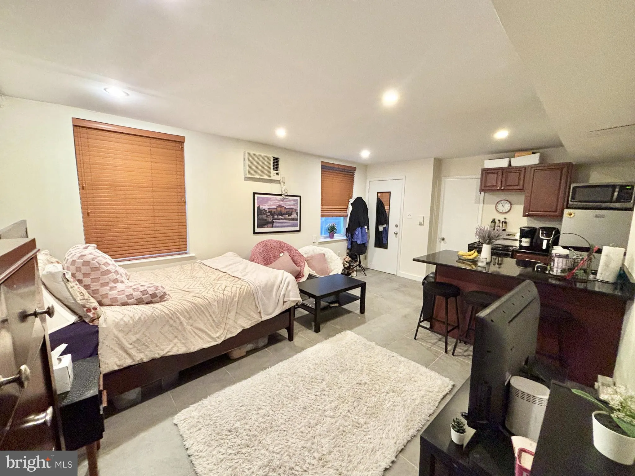 Philadelphia, Pennsylvania 19103, United States, ,1 BathroomBathrooms,Residential,Pending,149790