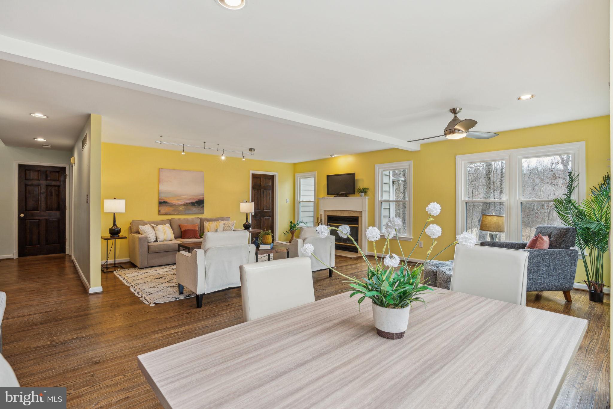 VILLAGE OF HICKORY RIDGE - Residential