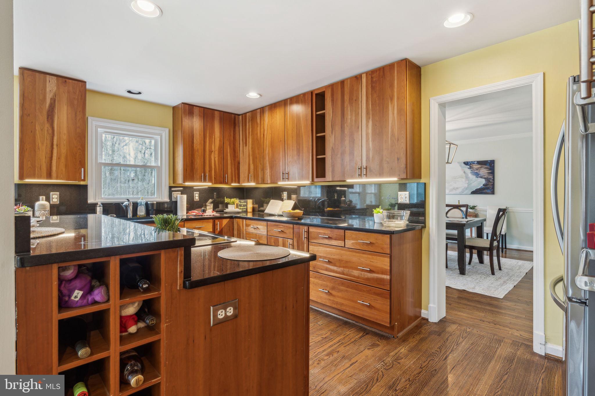 VILLAGE OF HICKORY RIDGE - Residential