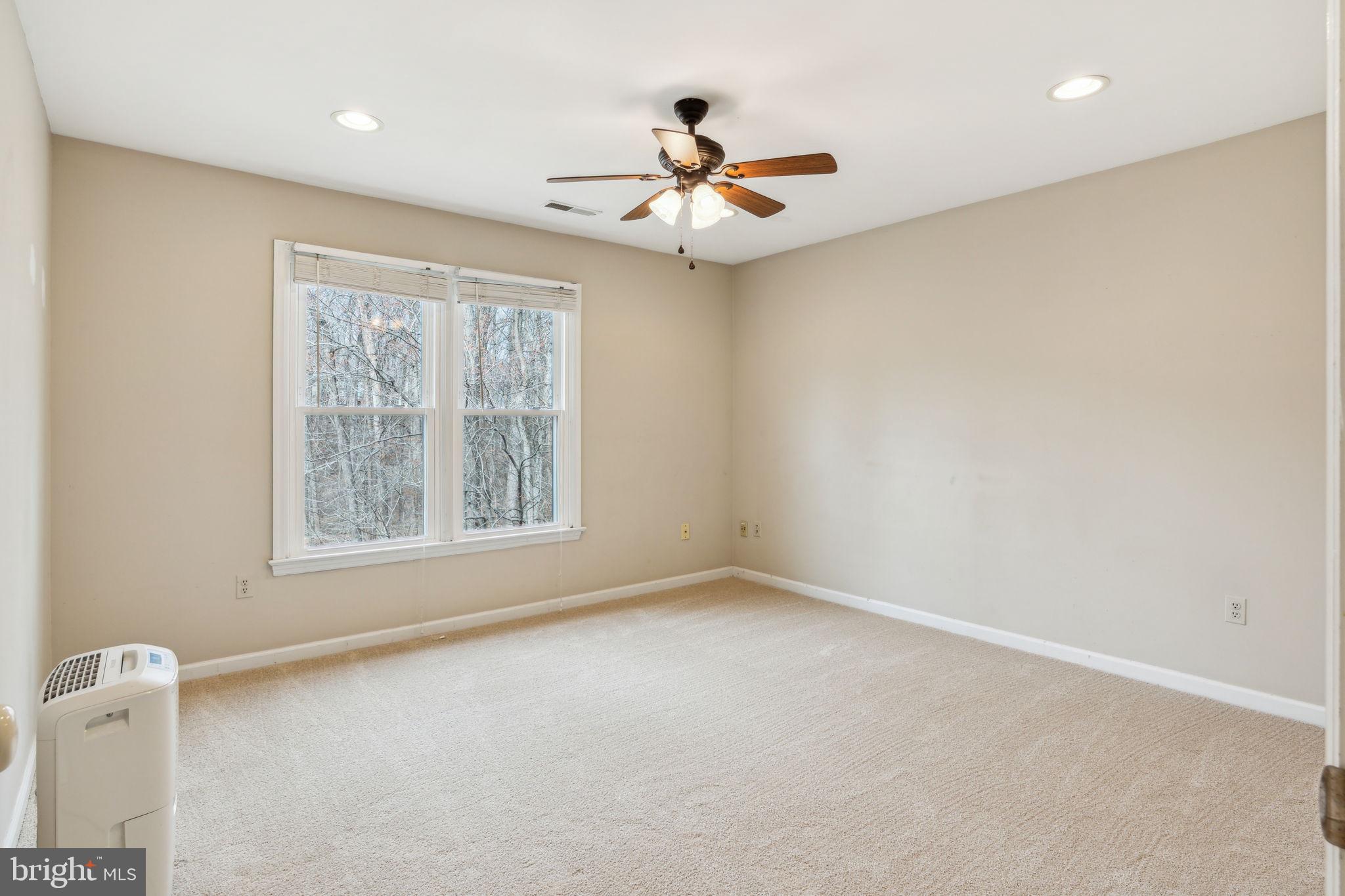 VILLAGE OF HICKORY RIDGE - Residential