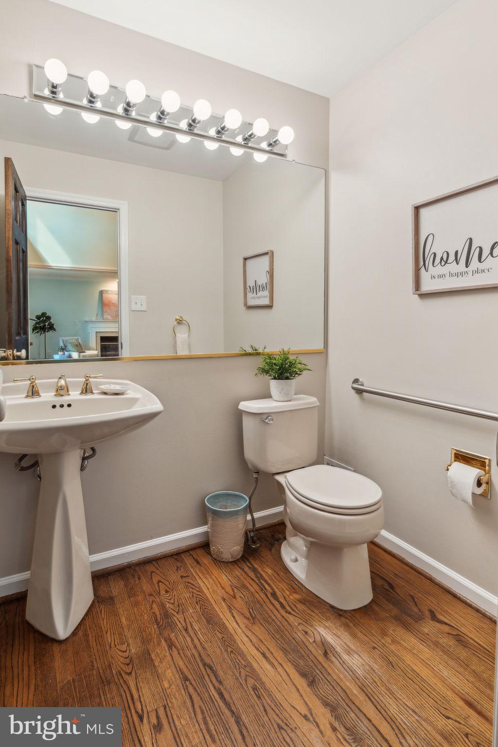 VILLAGE OF HICKORY RIDGE - Residential