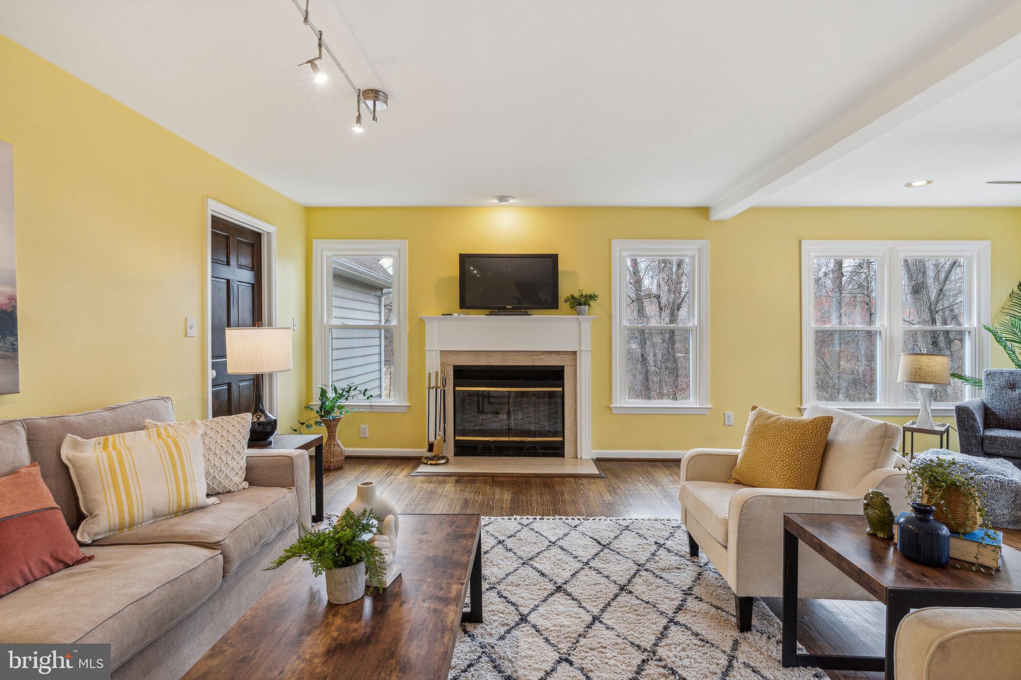 VILLAGE OF HICKORY RIDGE - Residential