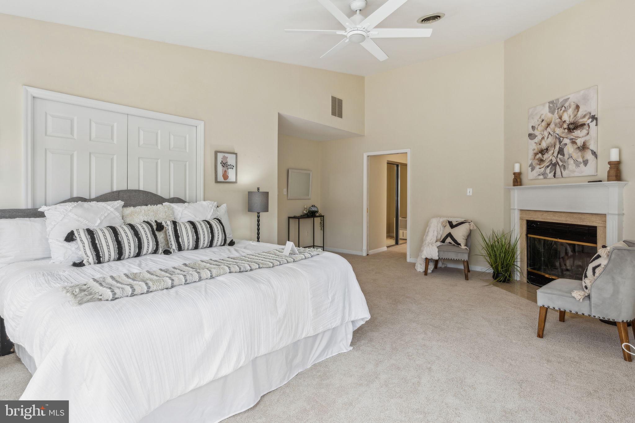 VILLAGE OF HICKORY RIDGE - Residential