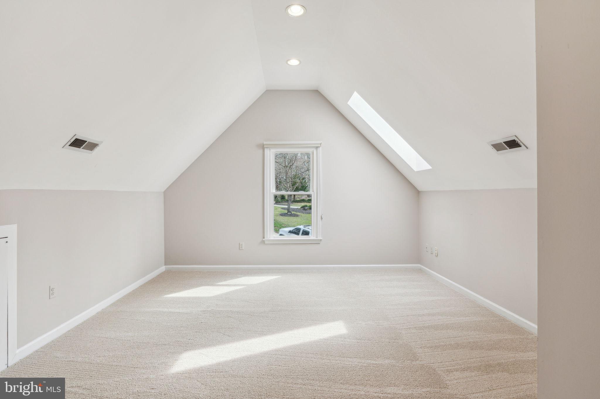 VILLAGE OF HICKORY RIDGE - Residential