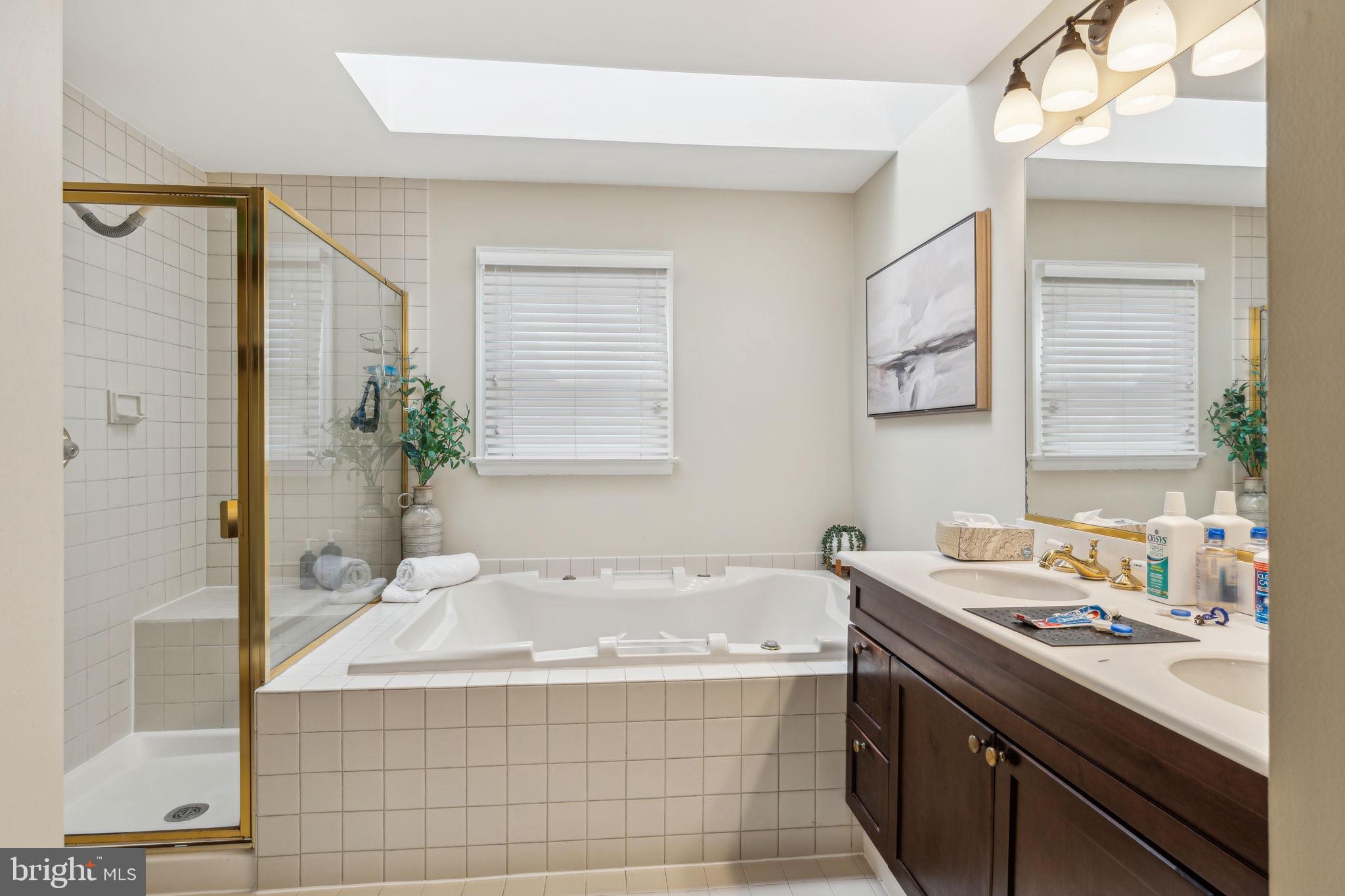 VILLAGE OF HICKORY RIDGE - Residential