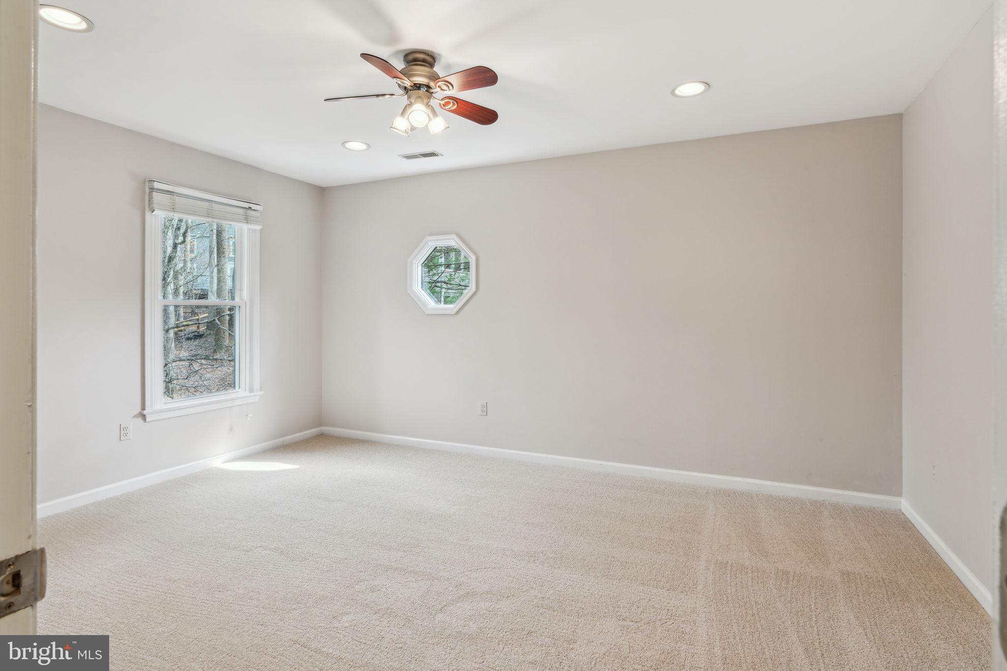 VILLAGE OF HICKORY RIDGE - Residential