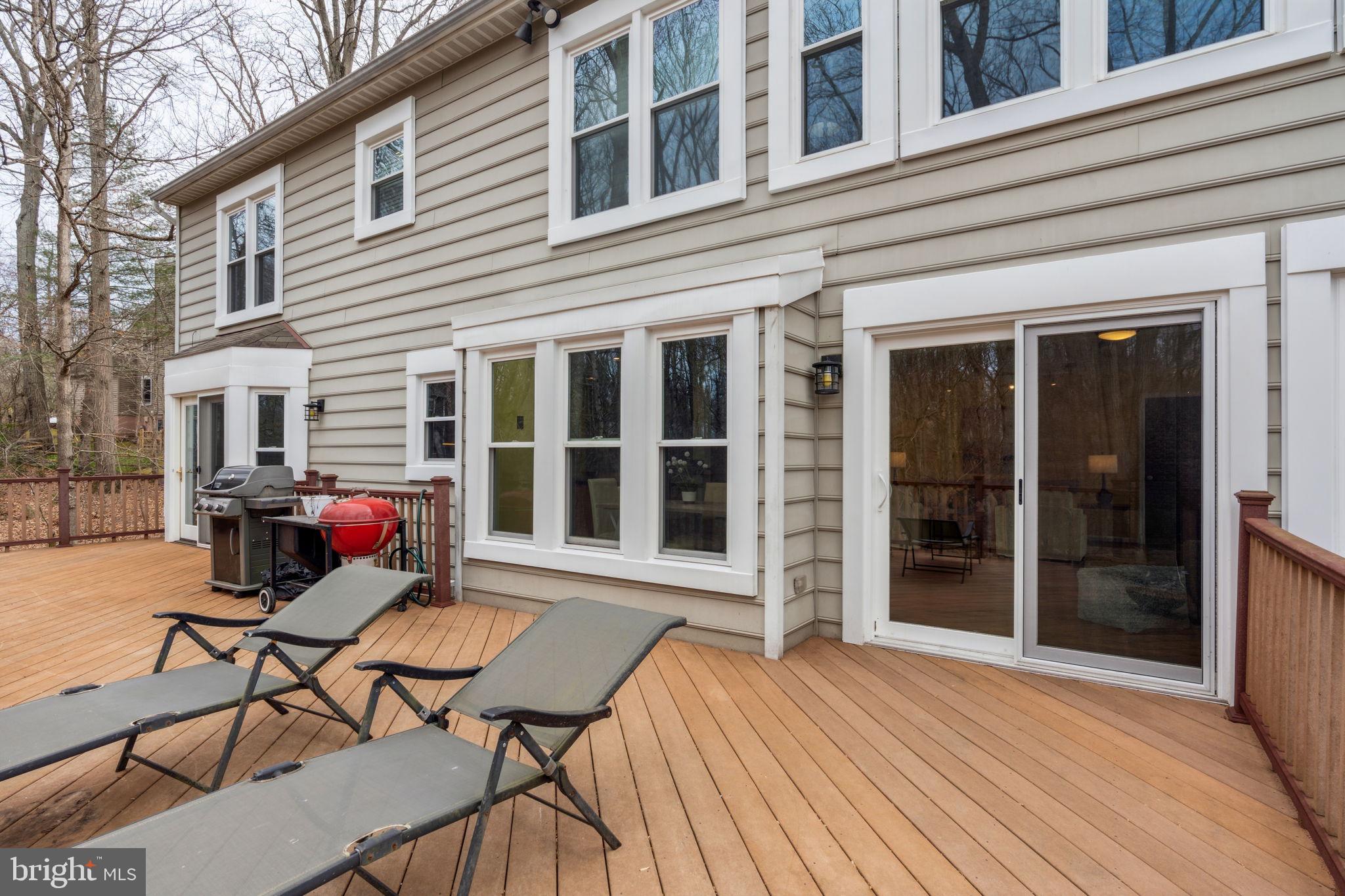 VILLAGE OF HICKORY RIDGE - Residential