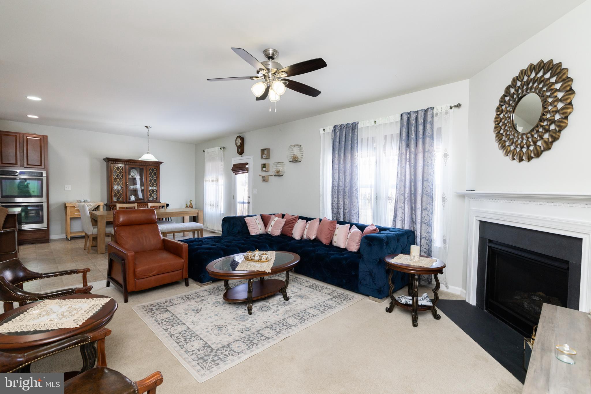 MEADOWS EDGE - Residential