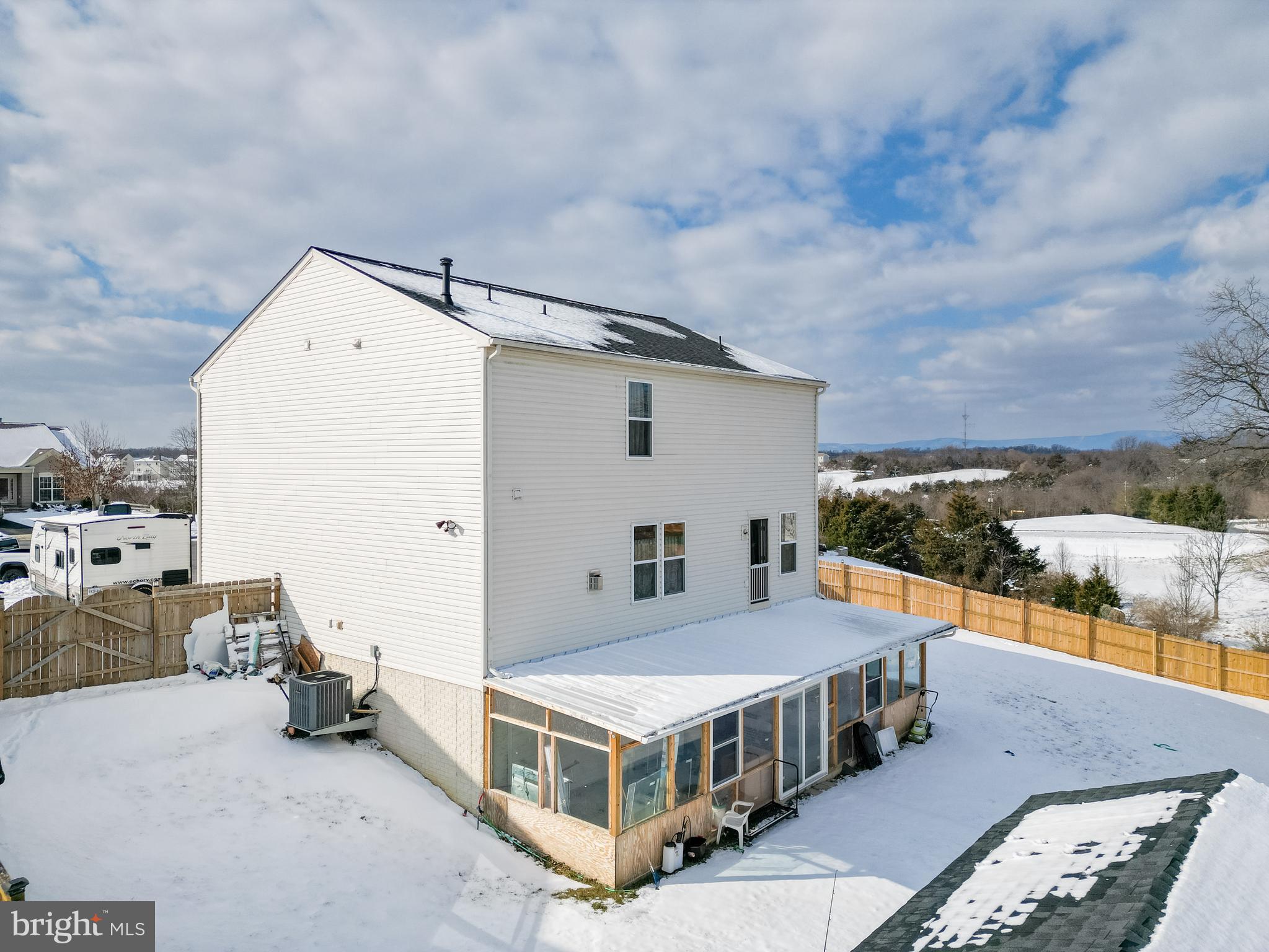 MEADOWS EDGE - Residential