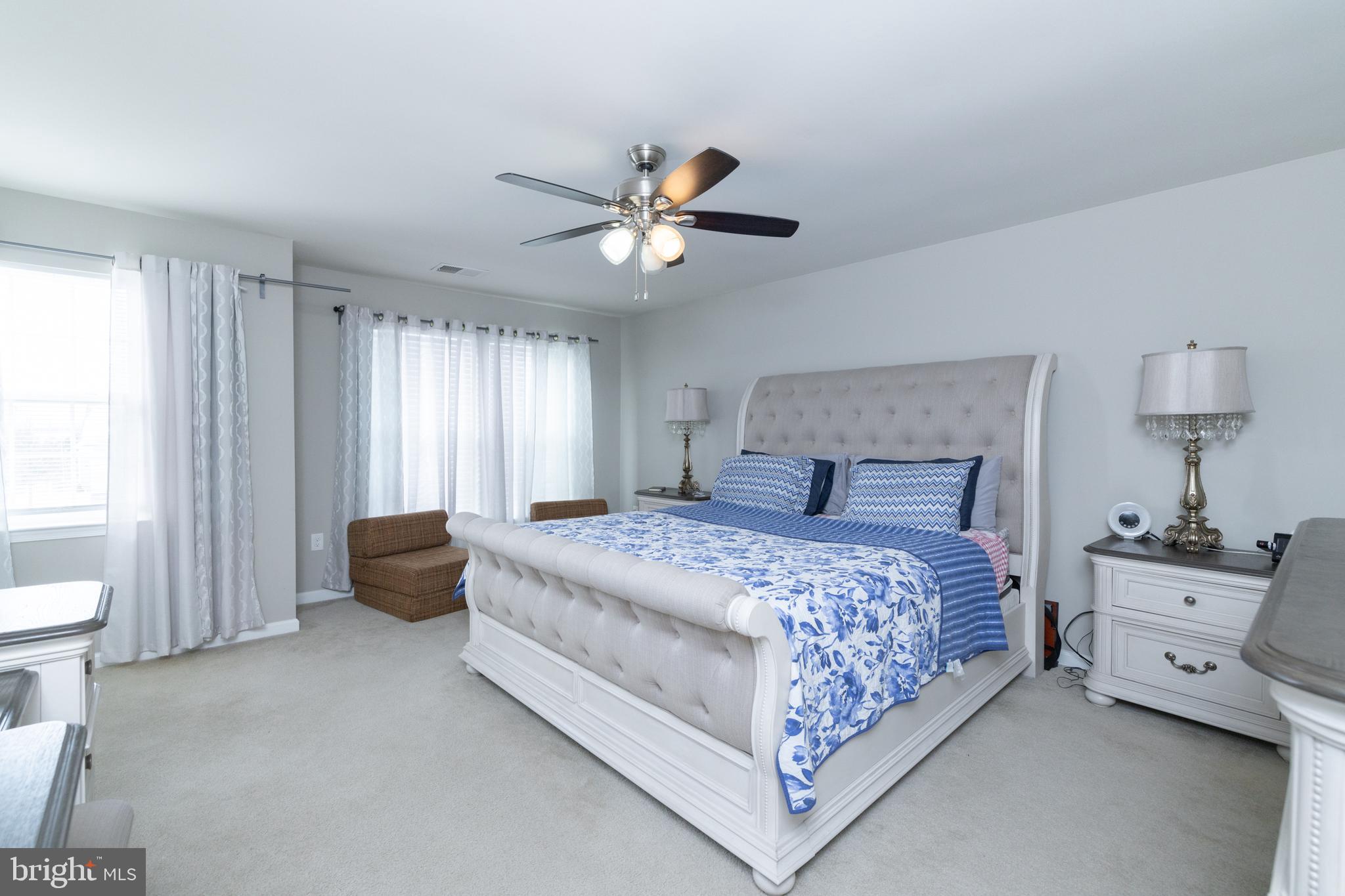 MEADOWS EDGE - Residential