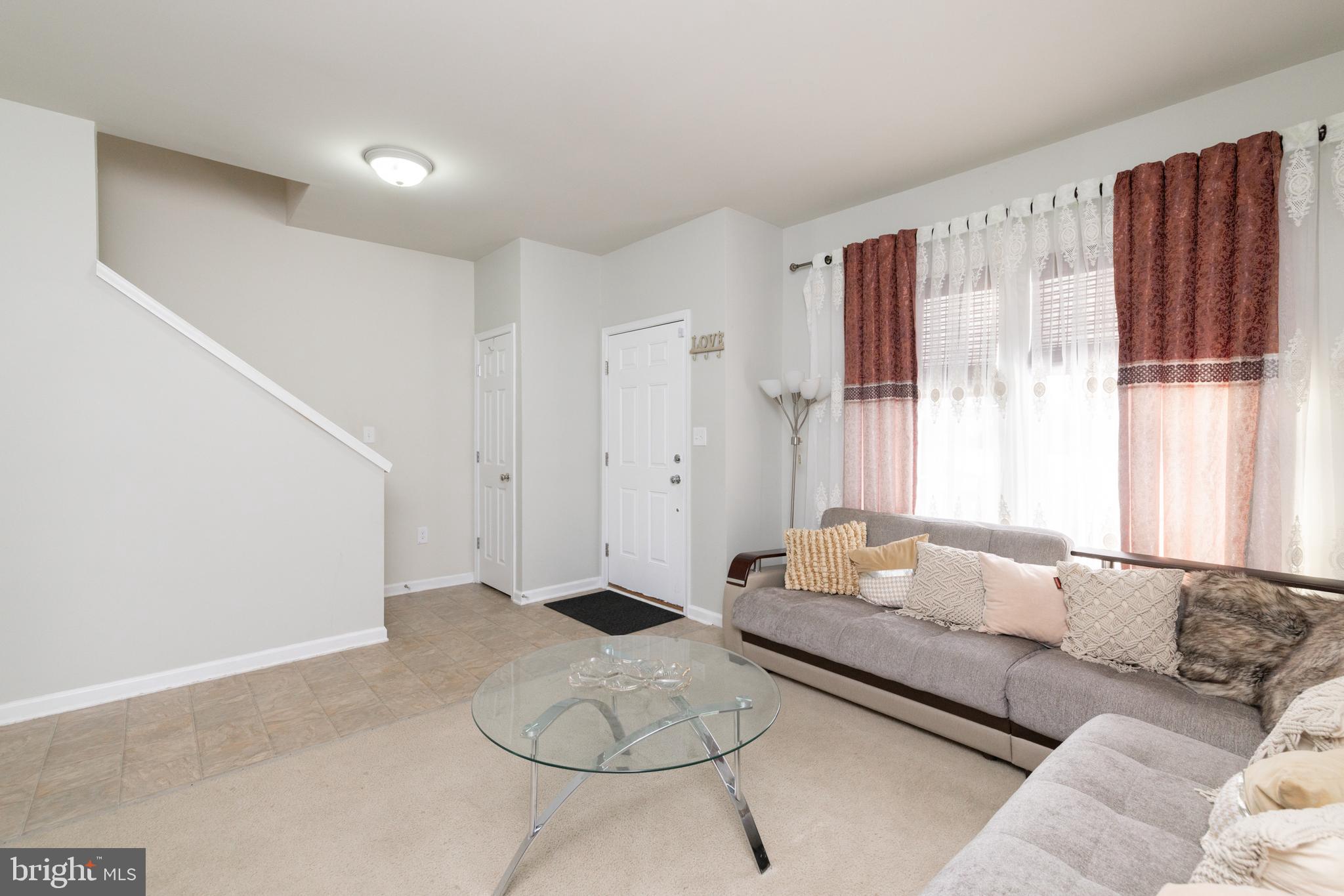 MEADOWS EDGE - Residential