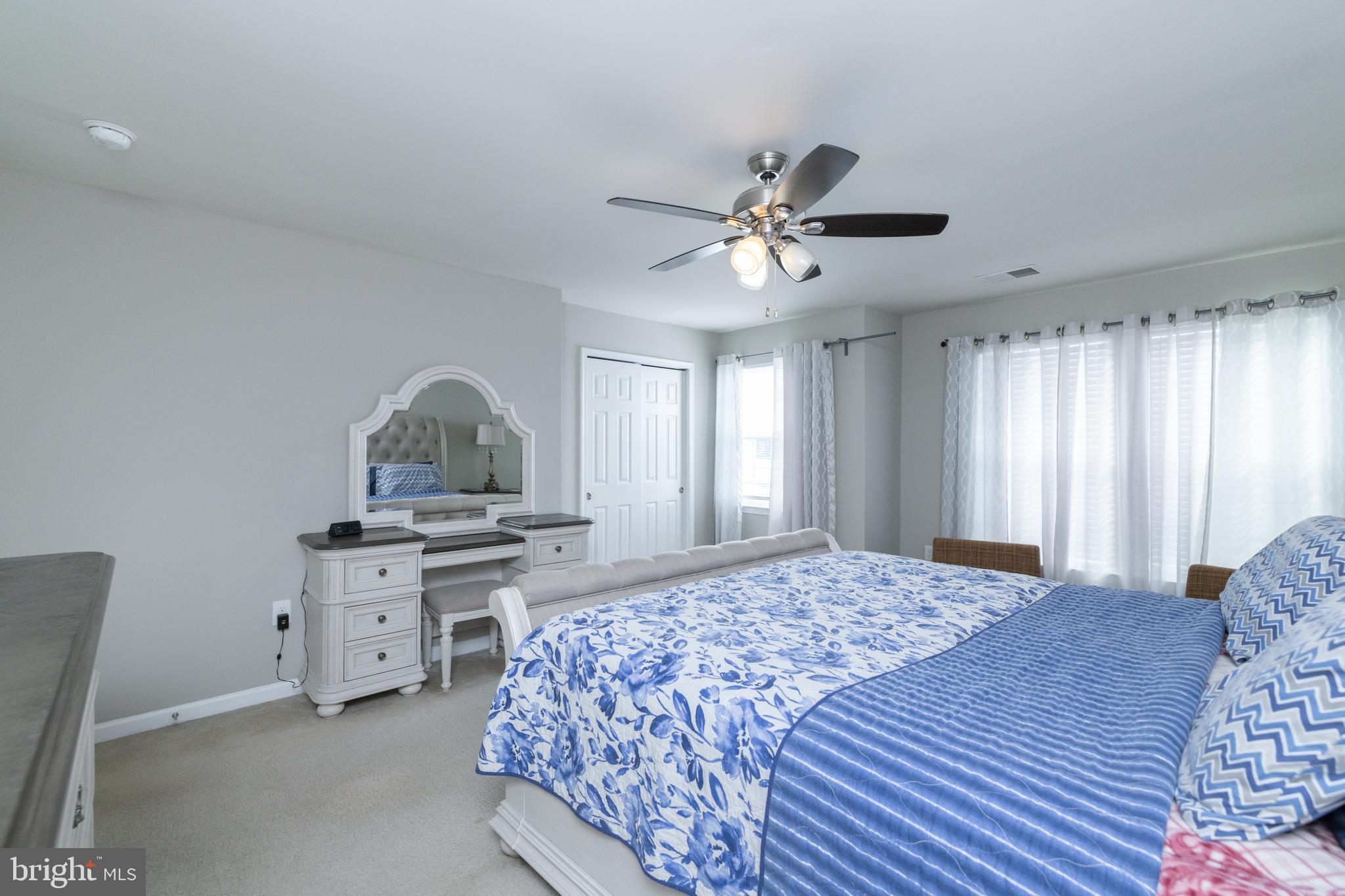 MEADOWS EDGE - Residential