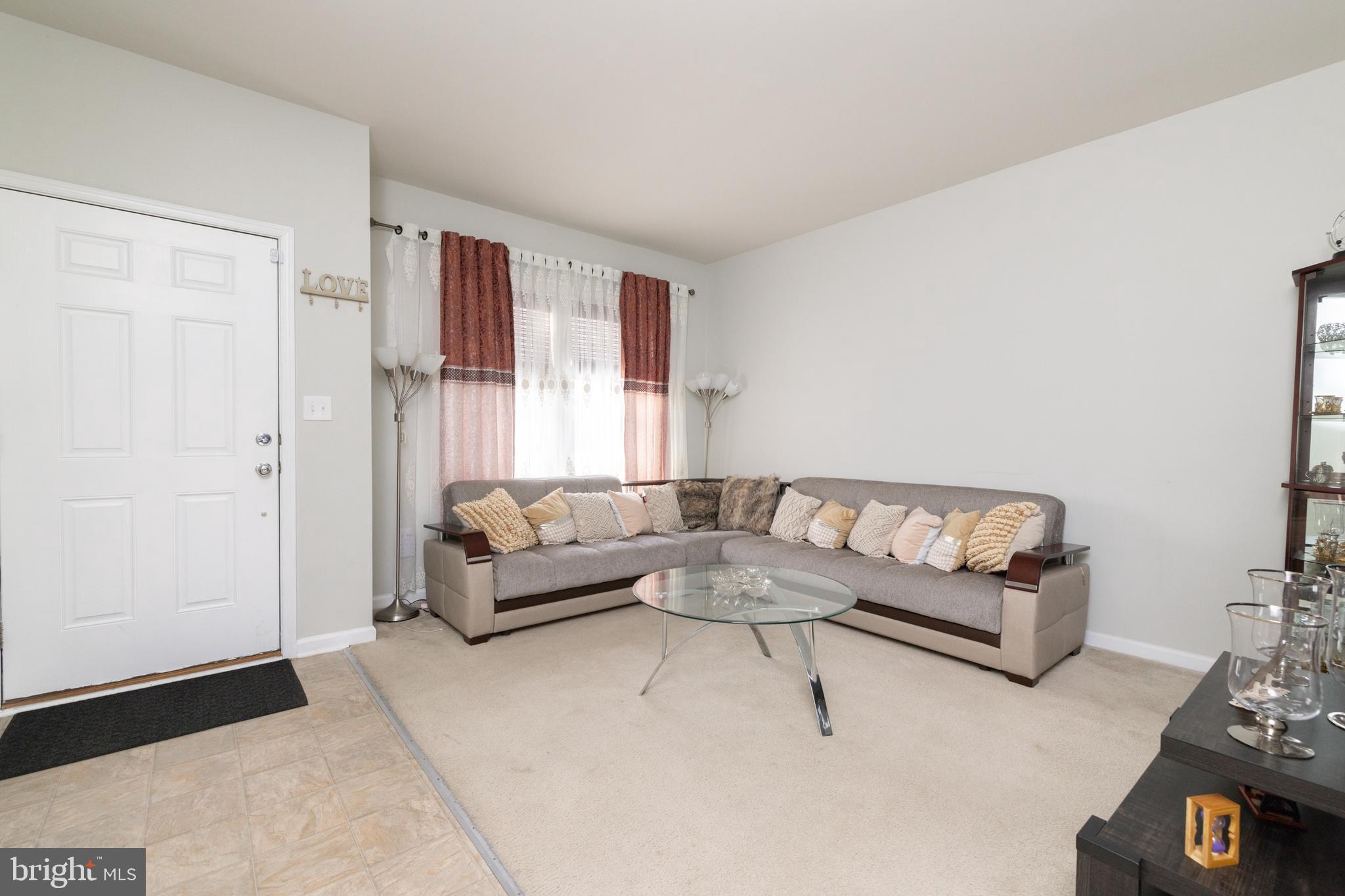 MEADOWS EDGE - Residential