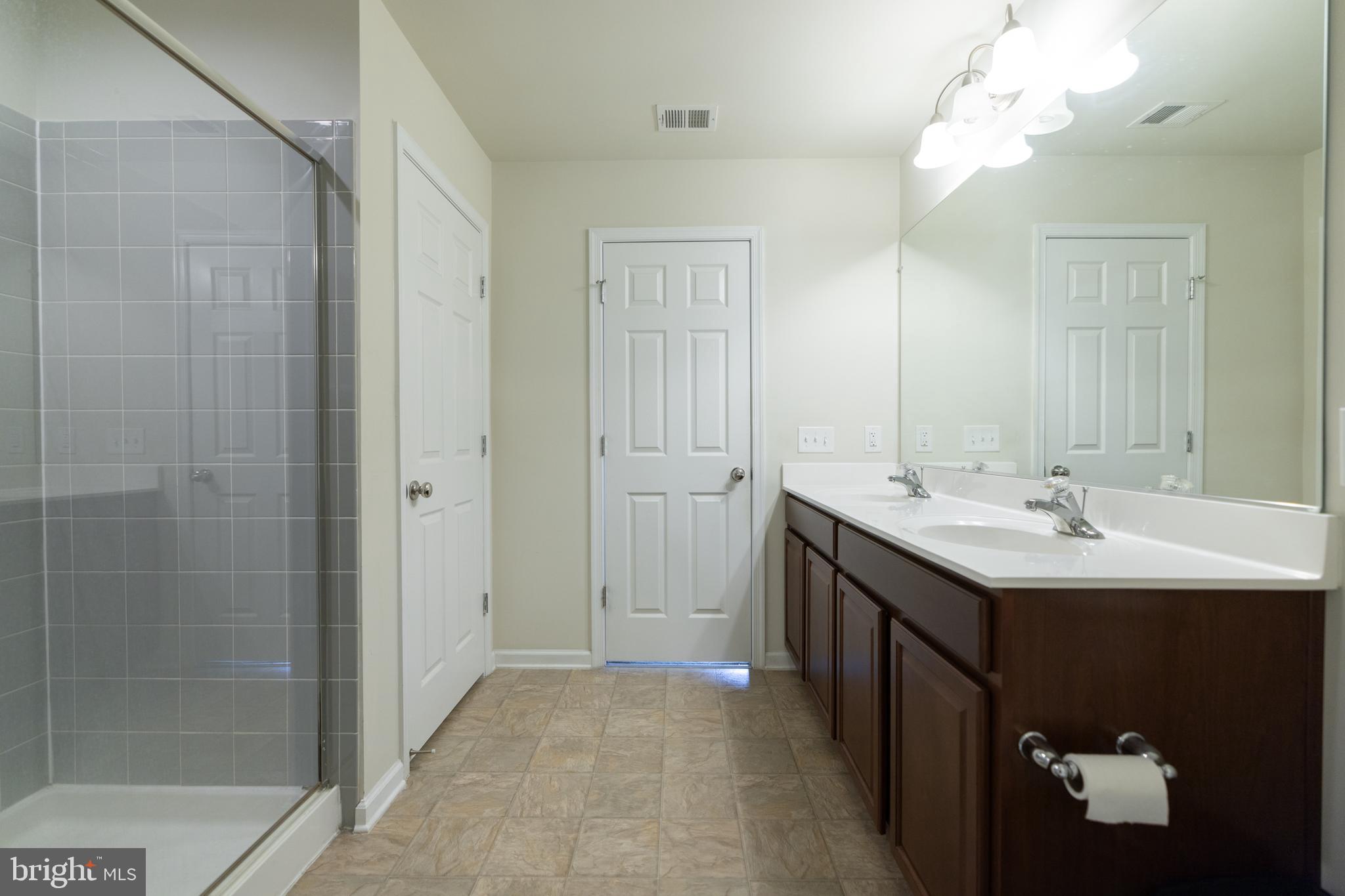 MEADOWS EDGE - Residential