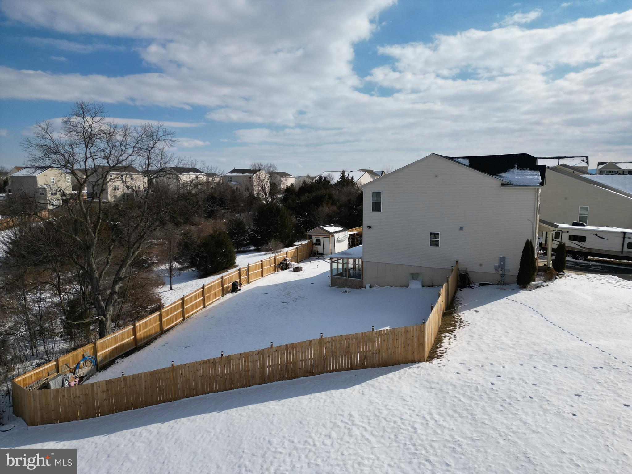 MEADOWS EDGE - Residential