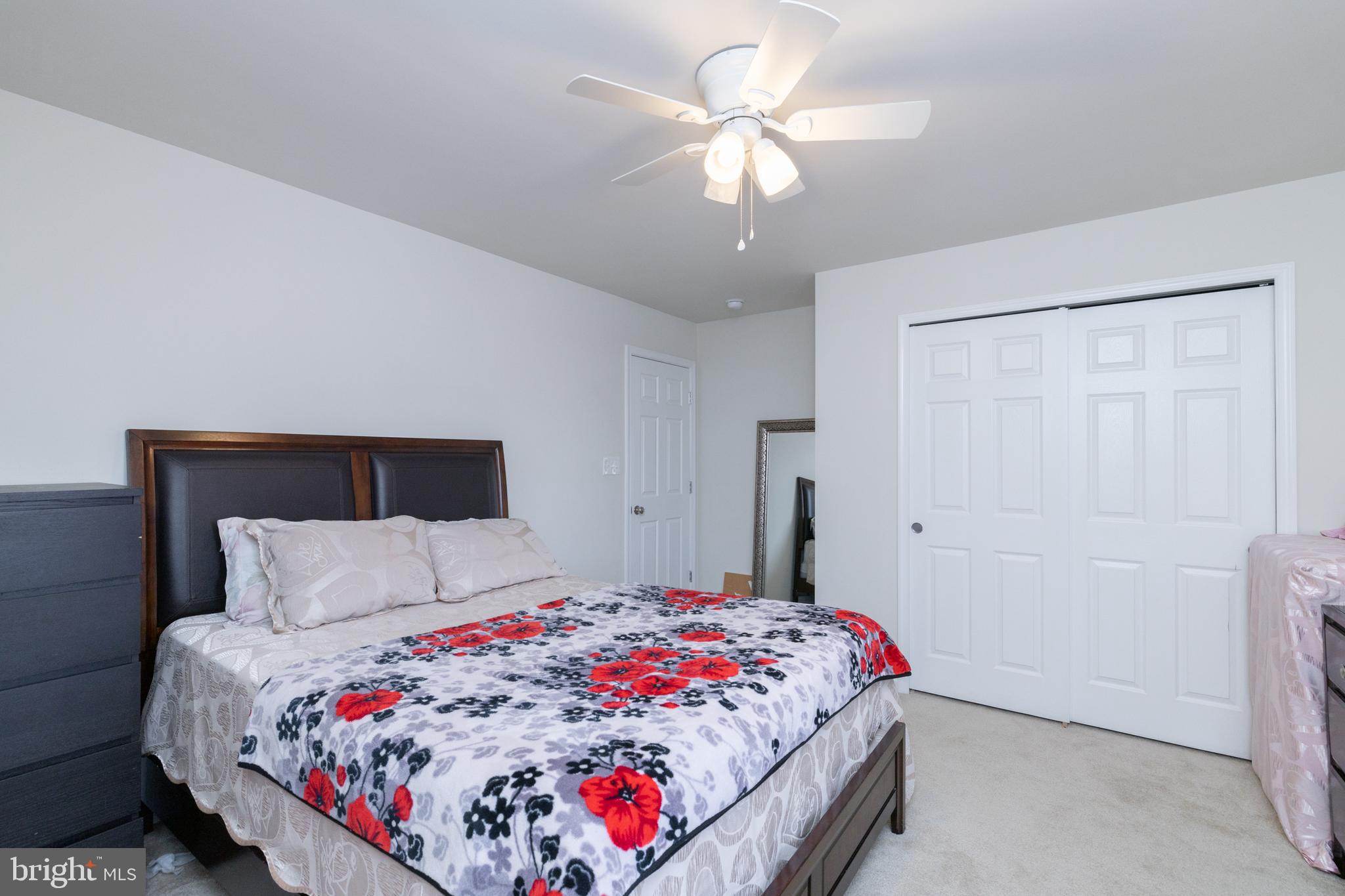 MEADOWS EDGE - Residential