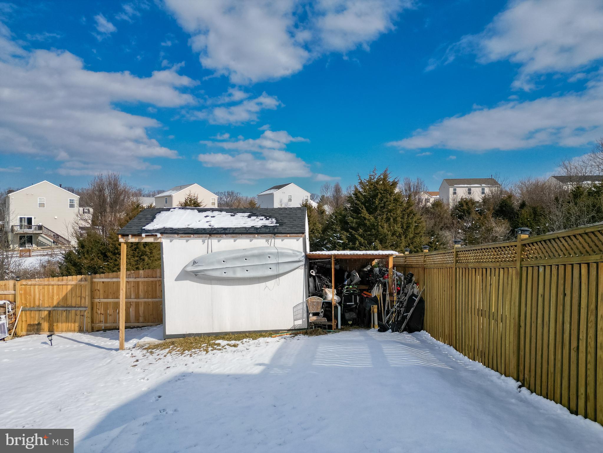 MEADOWS EDGE - Residential