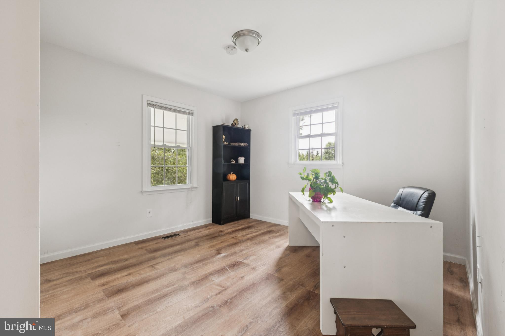 SHERATON HILLS - Residential