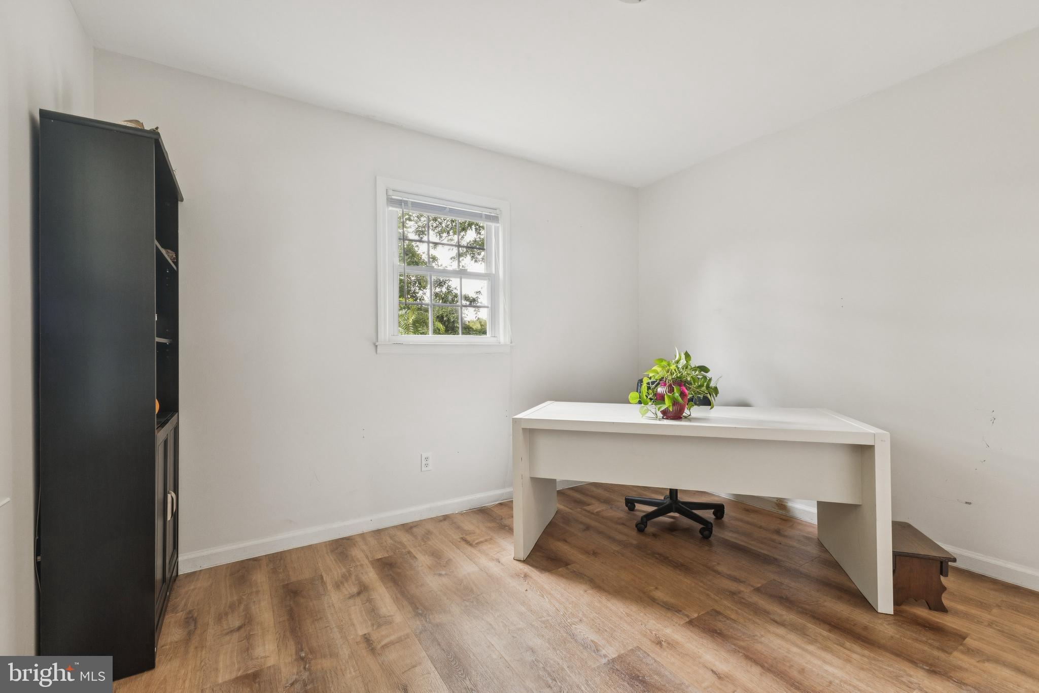 SHERATON HILLS - Residential