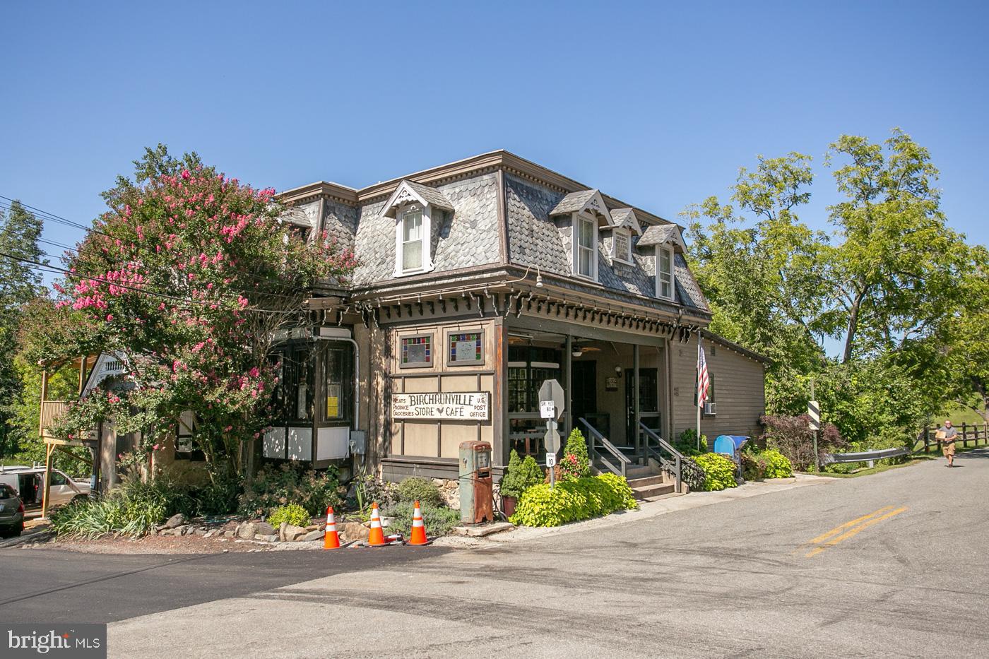 BUTTONWOOD FARMS - Residential