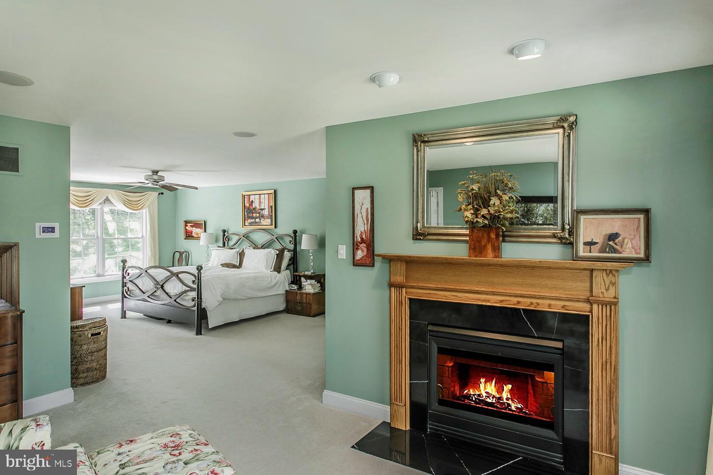 BUTTONWOOD FARMS - Residential