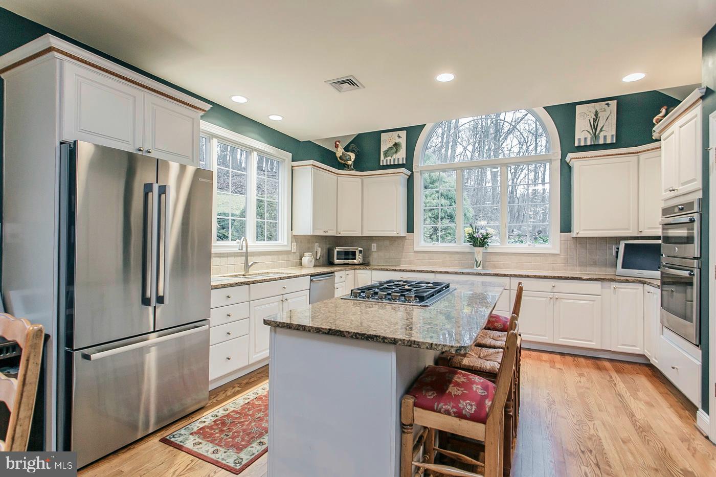 BUTTONWOOD FARMS - Residential