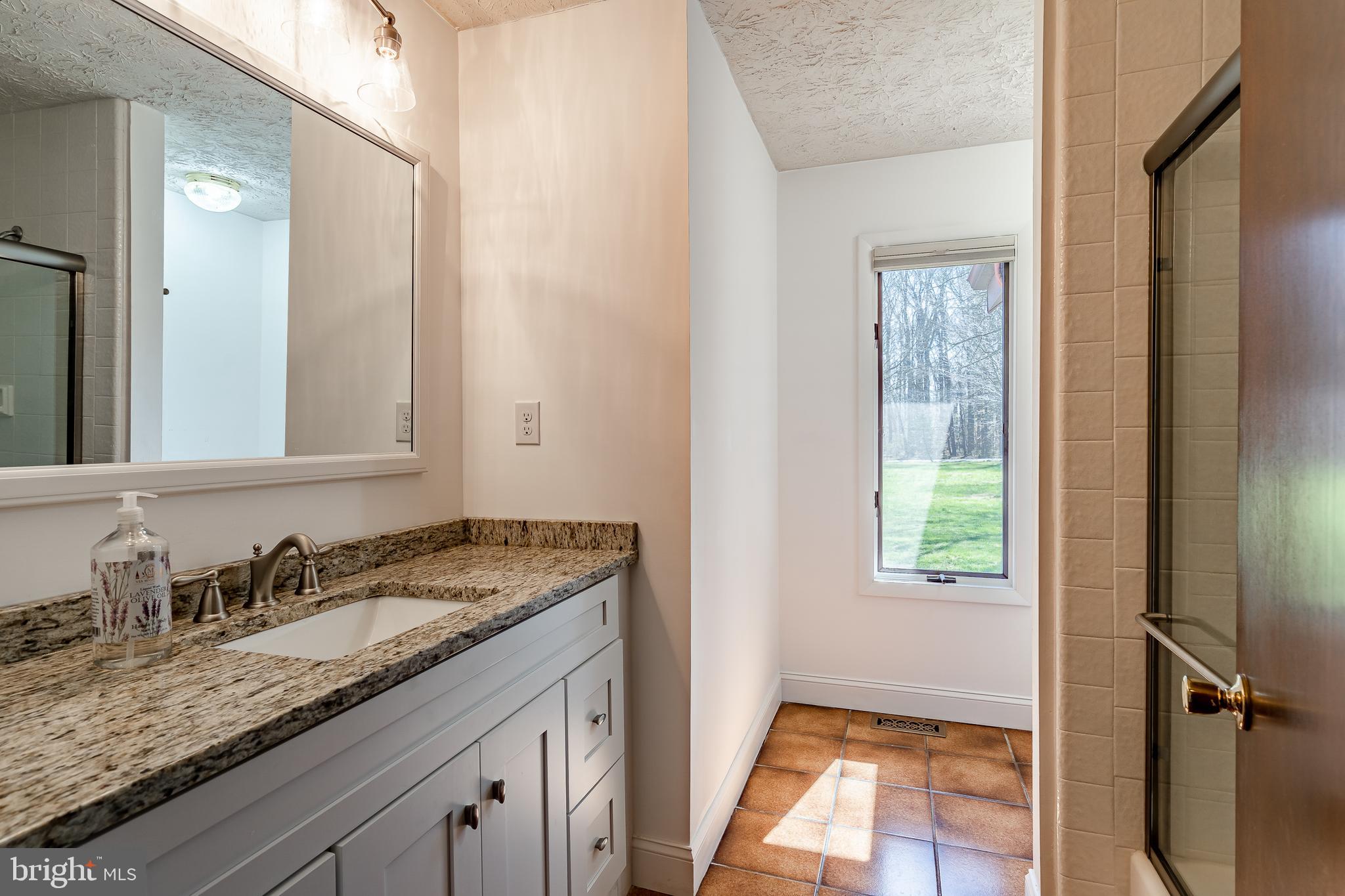 BATTERY POINT FARMS - Residential