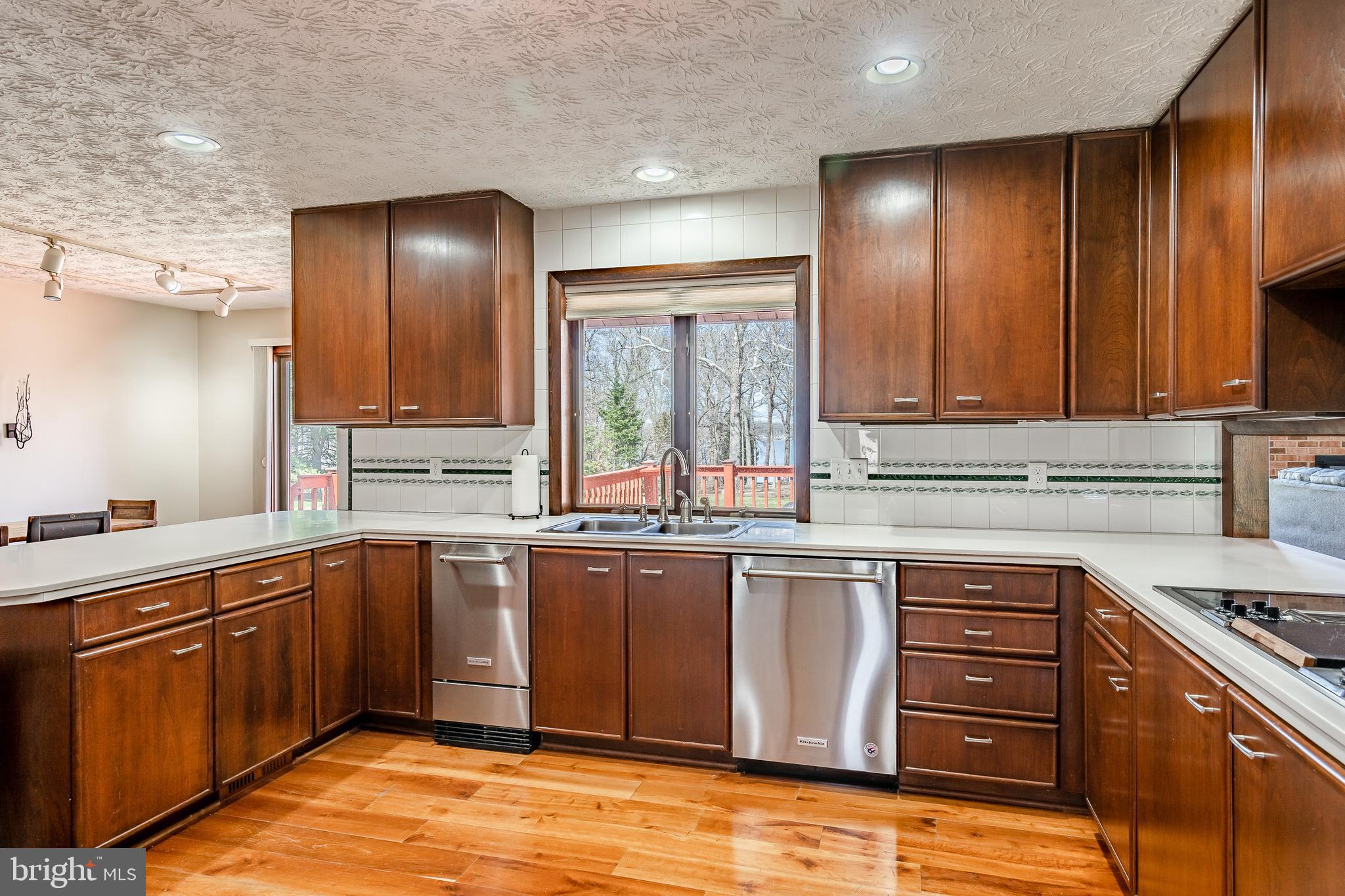 BATTERY POINT FARMS - Residential