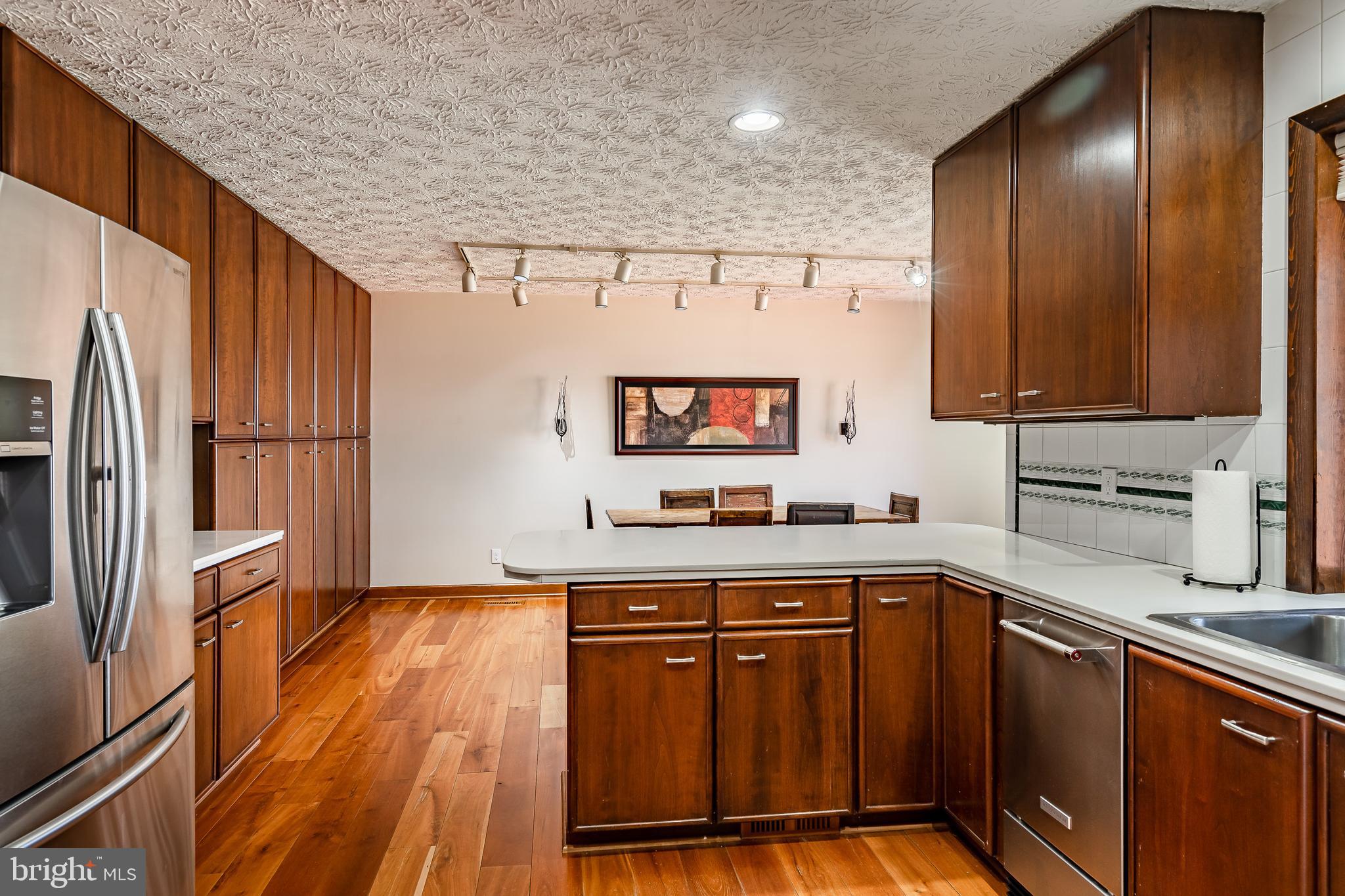 BATTERY POINT FARMS - Residential