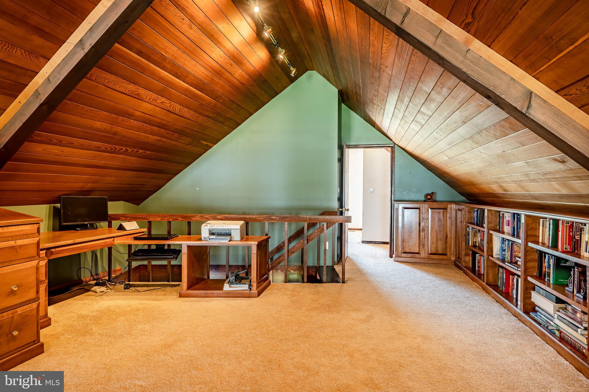 BATTERY POINT FARMS - Residential