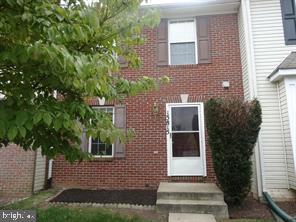 KINGSVIEW KNOLLS - Residential Lease